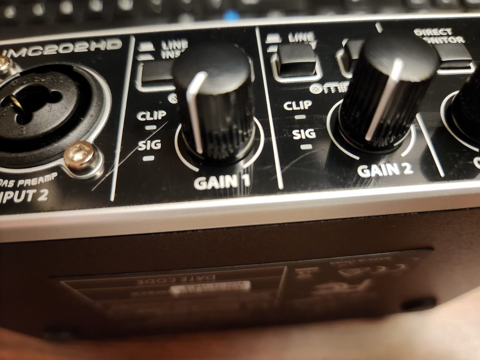 Behringer UMC202HD Audiophile 2x2, 24-Bit/192 kHz USB Audio Interface with Midas Mic Preamplifiers | For Recording Microphones and Instruments customer photo 1