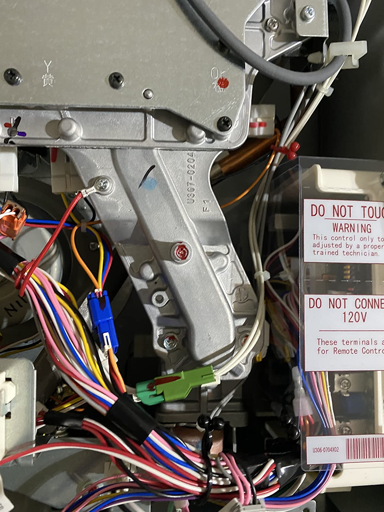 Rinnai RUCS75iN Tankless Hot Water Heater, Natural Gas customer photo 2