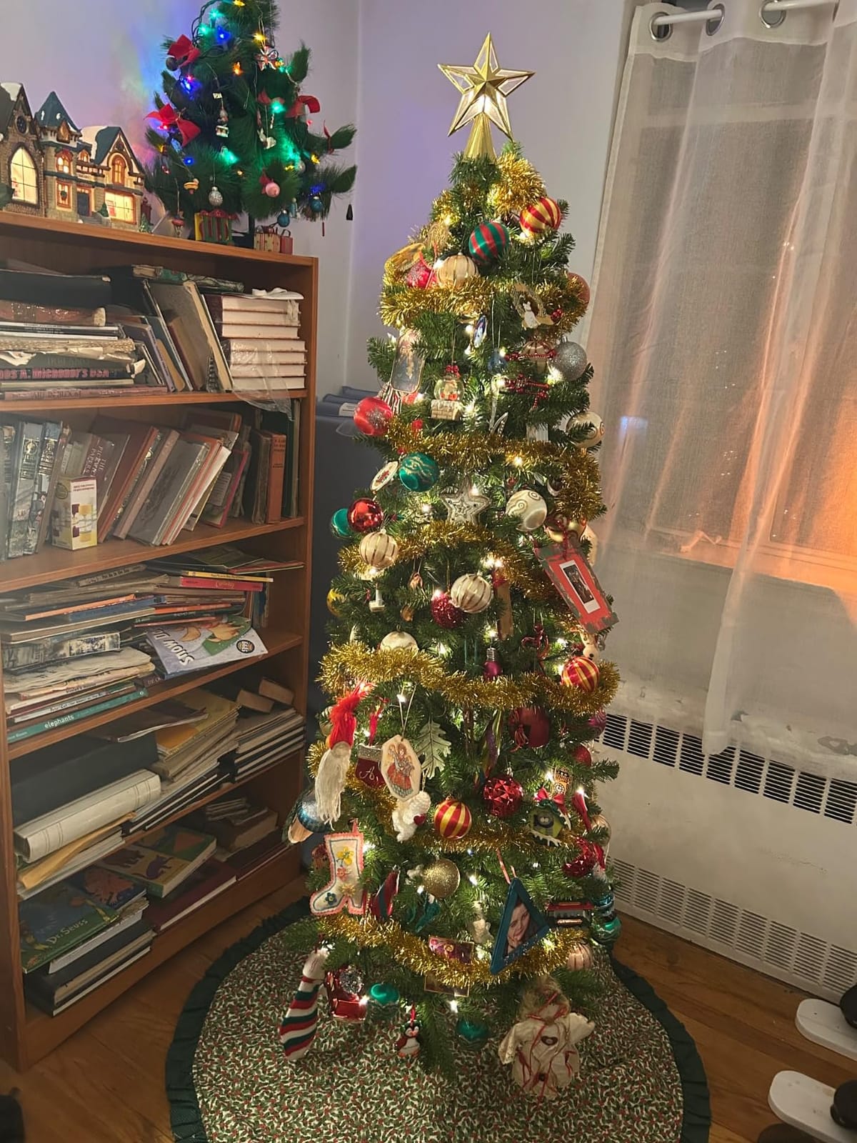 National Tree Company 6ft Unlit Kingswood Fir Slim Christmas Tree customer photo 2