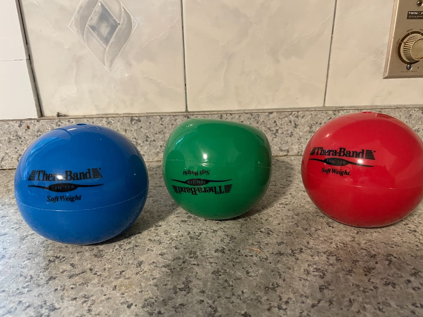THERABAND Soft Weight Set of 6, Medicine Ball, Weighted Exercise, 4.5