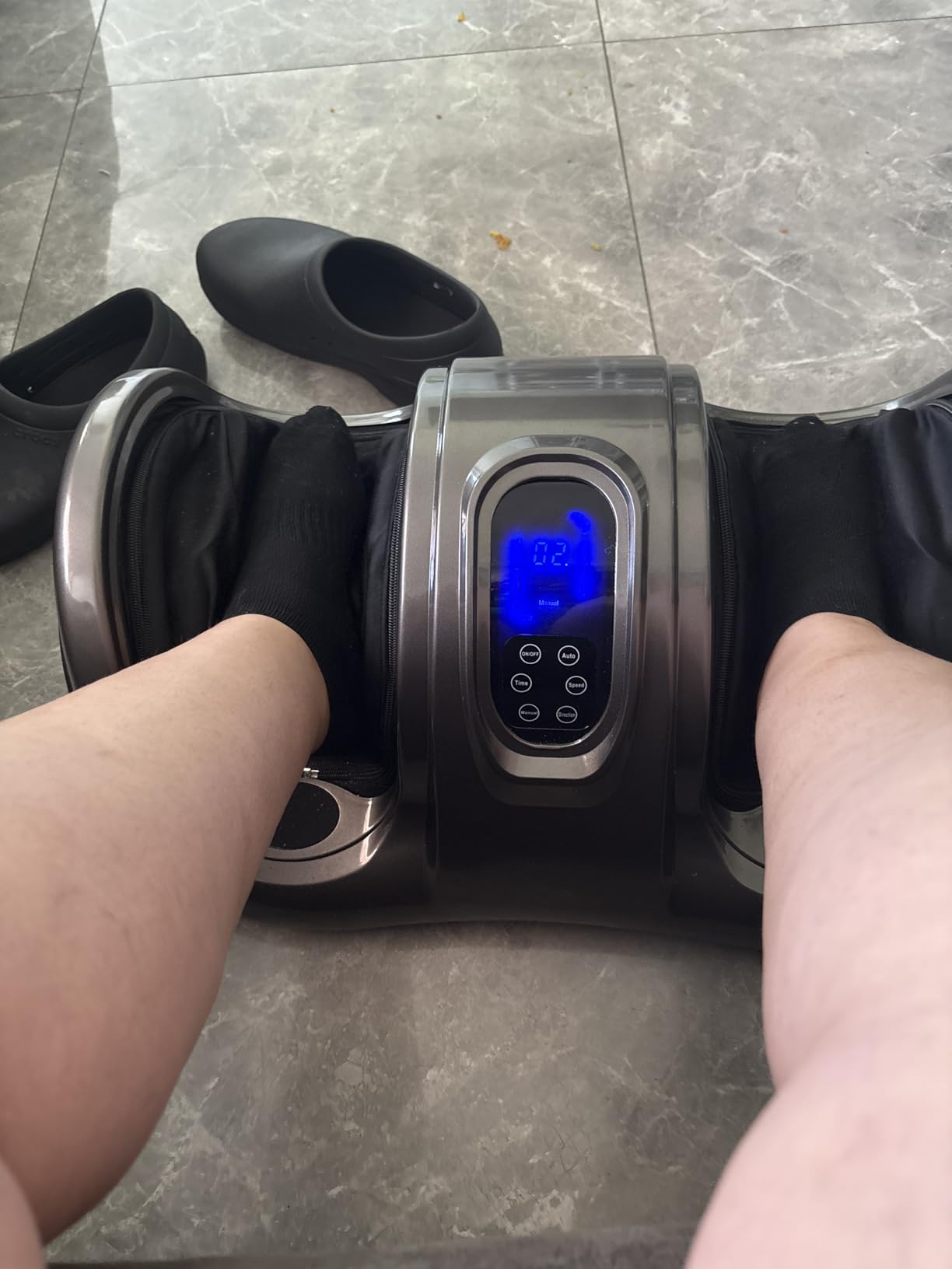 Best Choice Products Shiatsu Foot Massager for Pain Relief, Plantar Fasciitis, Neuropathy, Blood Circulation, Remote Control w/Compact Design - Black customer photo 2