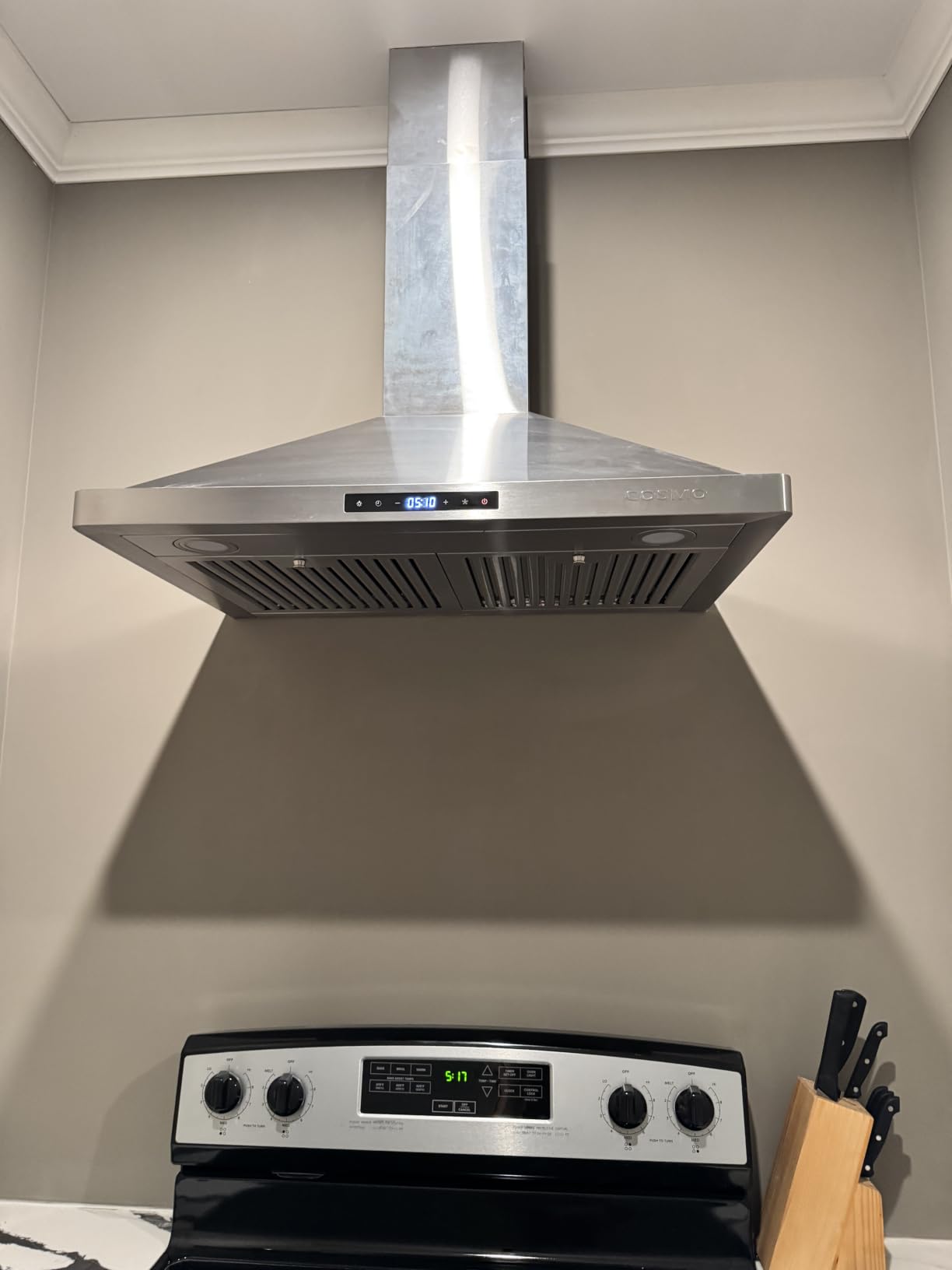 30 in. Vista Coll 380 CFM Ducted Wall Mount Range Hood LED, Stainless Steel customer photo 2