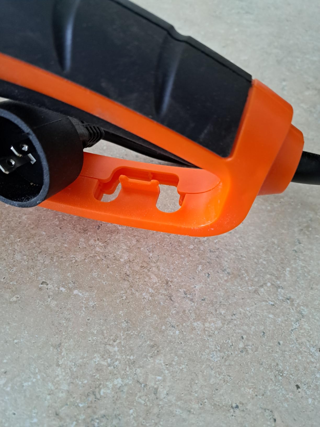 GARCARE Corded Electric Hedge Trimmer 4.8A Hedge Shears 610mm Laser Blade customer photo 1