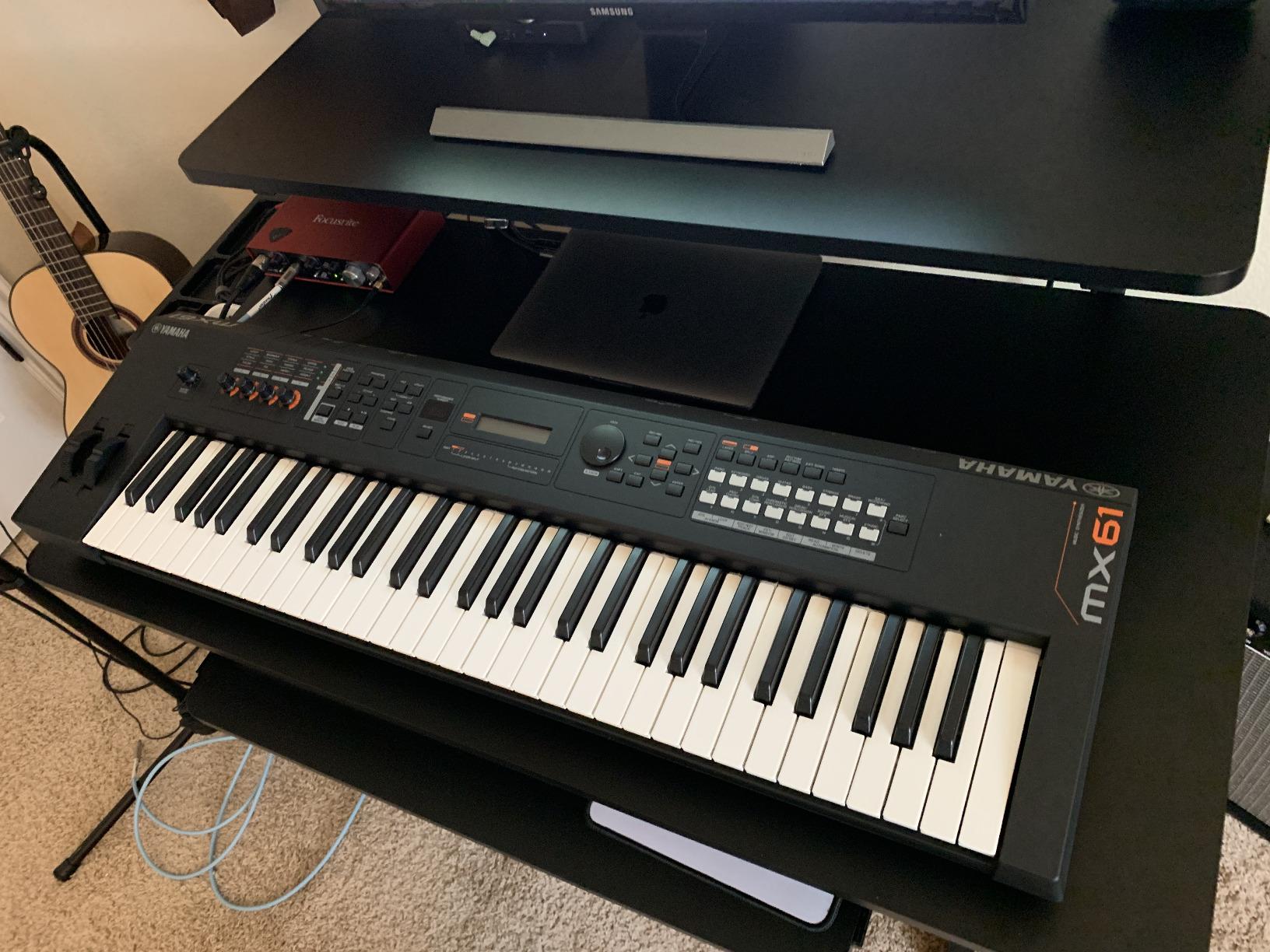Yamaha MX61BK Music Production Synthesizer, 61-Key, Black customer photo 1