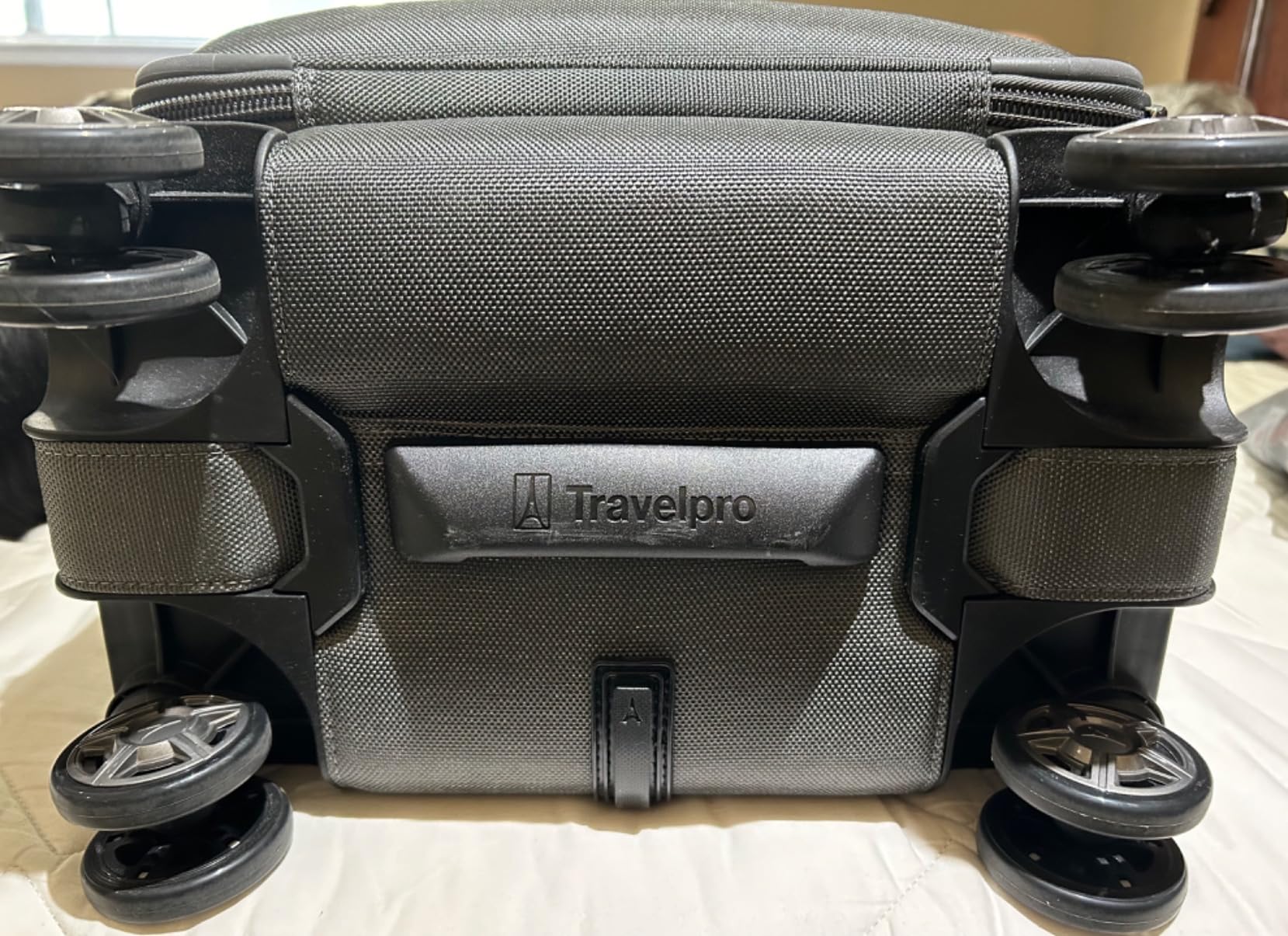 Travelpro Platinum Elite Underseat Spinner Tote Bag with USB Port customer photo 2
