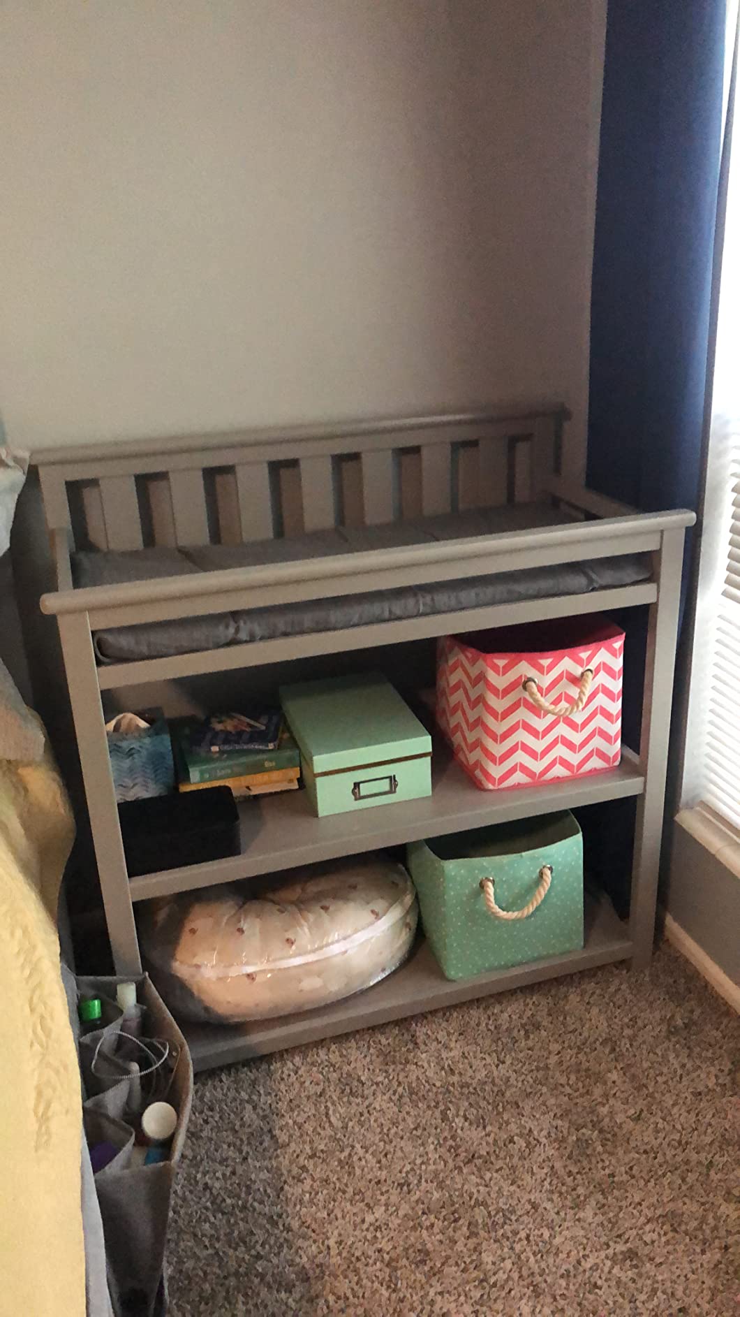 Delta Children Flat Top Changing Table with Wheels and Changing Pad - Greenguard Gold Certified, Bianca White customer photo 1