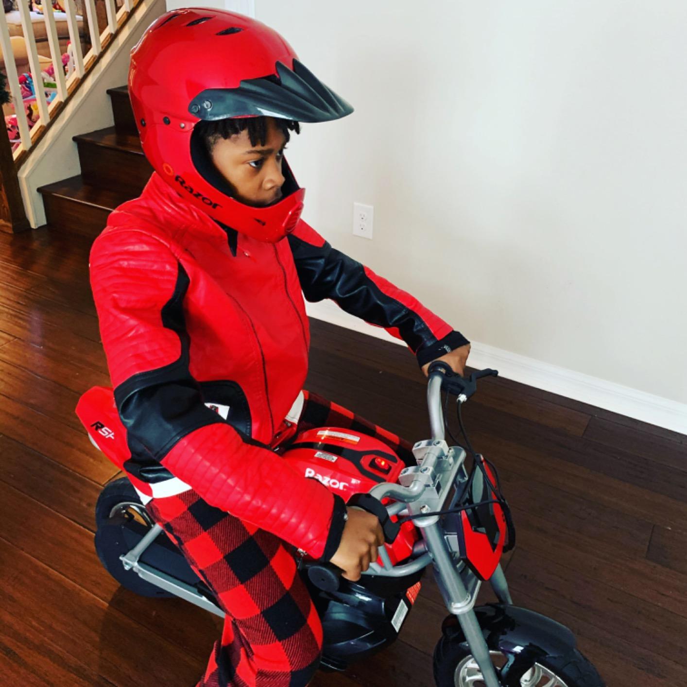 Razor RSF350 Electric Street Bike, Red/Black customer photo 1