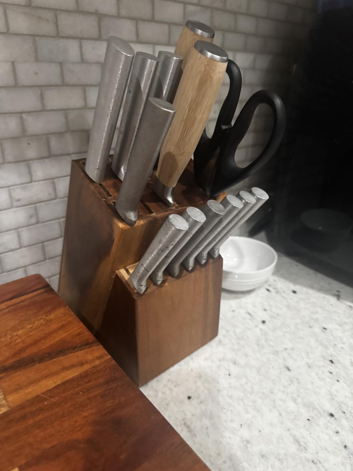 Coninx Acacia Wood Kitchen Knife Block - 15 Slots Knife Holder - Professional Quality Wood Knife Organizer - Secure Knife Stand To Keep Knives Neat & Sharp - Knife Blocks for Kitchen Knife Storage customer photo 2