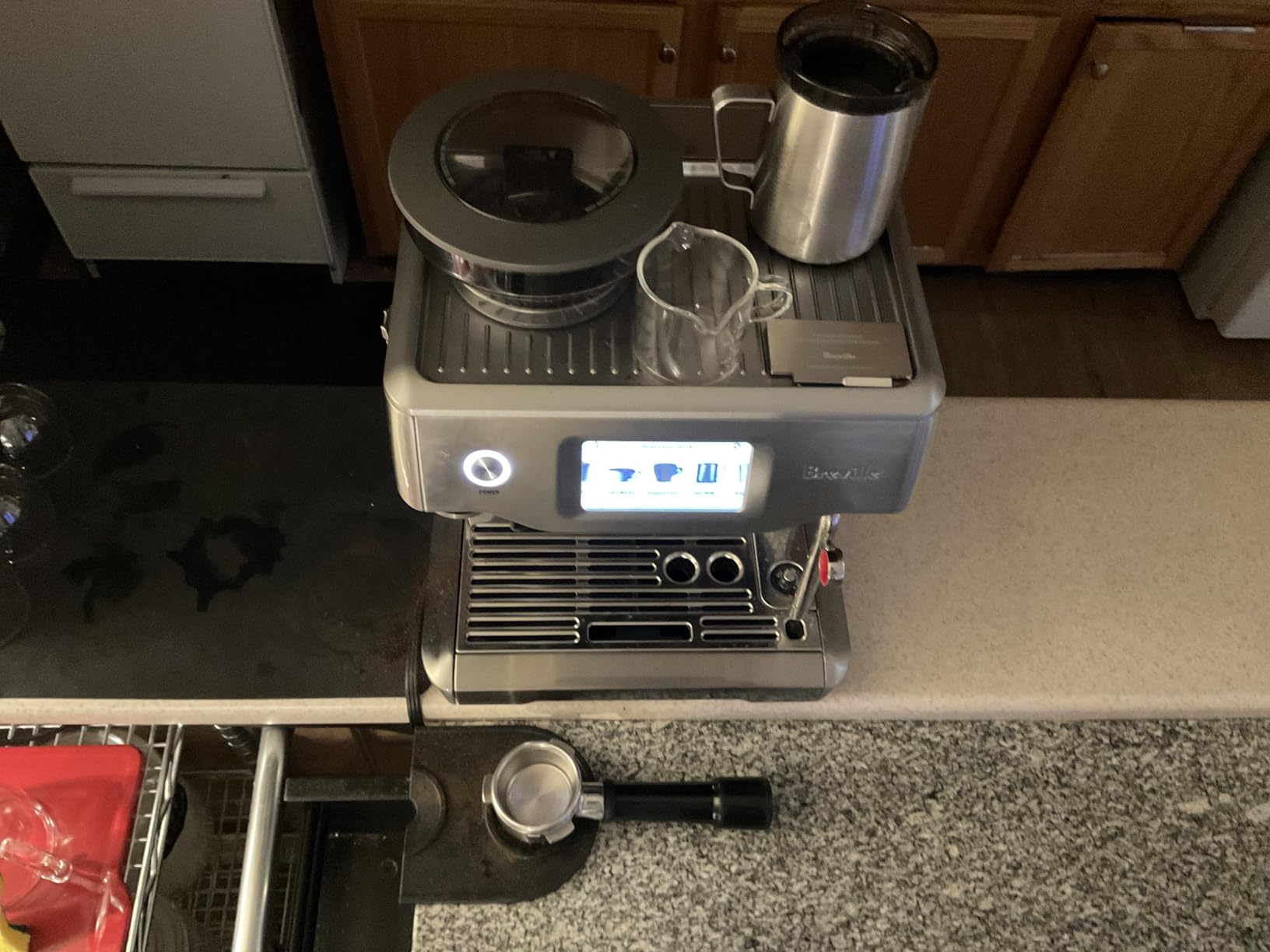 Breville BES880BSS Barista Touch Espresso Machine, Brushed Stainless Steel | Pull barista-quality espresso shots, lattes and cappuccinos at home with semi-automatic coffee maker with built-in grinder customer photo 1