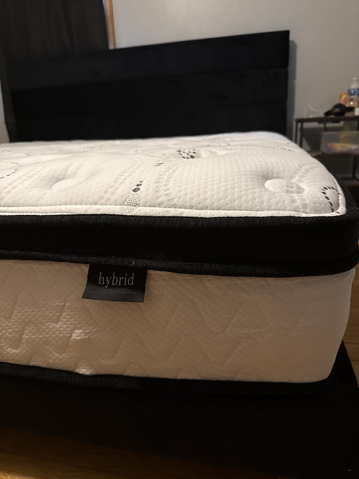 Signature Design by Ashley Chime 10 Inch Twin Hybrid Mattress in a Box customer photo 1