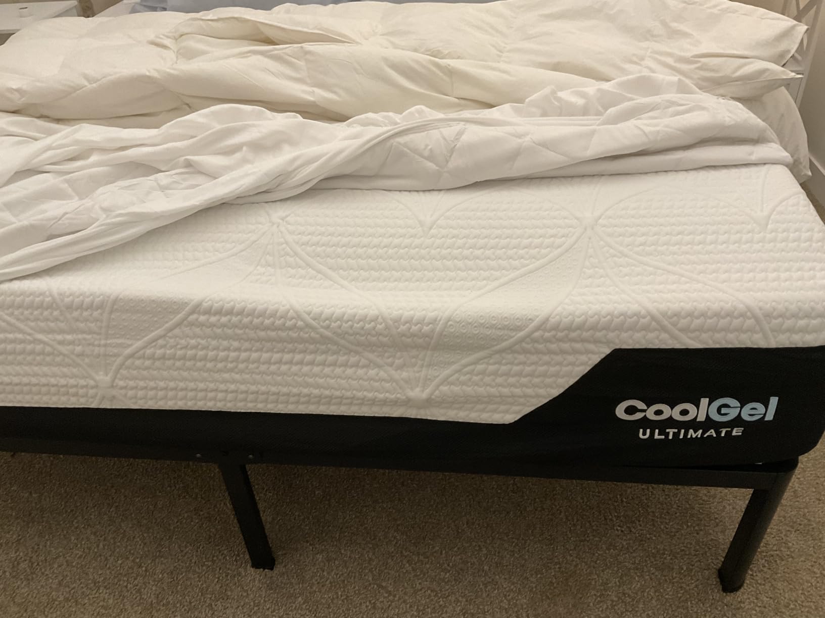 COOL GEL Chill Memory Foam 14-Inch Mattress with 2 Pillows, CertiPUR-US Certified, Mattress in a Box, King, White customer photo 1