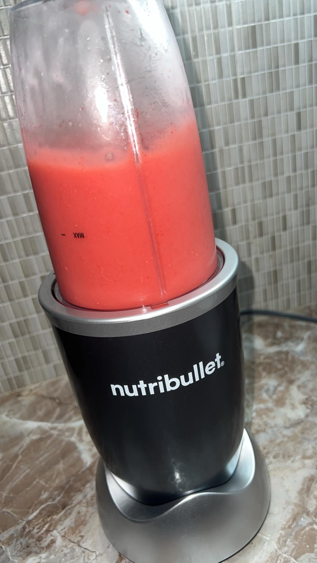 Nutribullet Personal Blender, Shakes, Smoothies, Food Prep, and Frozen Blending, 24 Ounces, 600 Watt, Dark Gray, NBR-0601WM customer photo 2