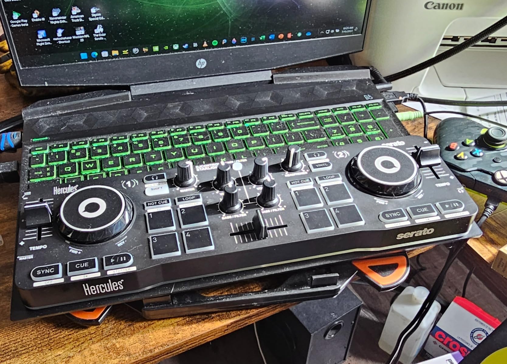 Hercules DJControl Starlight | Pocket USB DJ Controller with Serato DJ Lite, Touch-Sensitive Jog Wheels, Built-in Sound Card and Built-in Light Show | Ultra-compact 2-channel DJ controller with Serato DJ Lite, touch-sensitive jog wheels, RGB lighting, and built-in audio customer photo 1