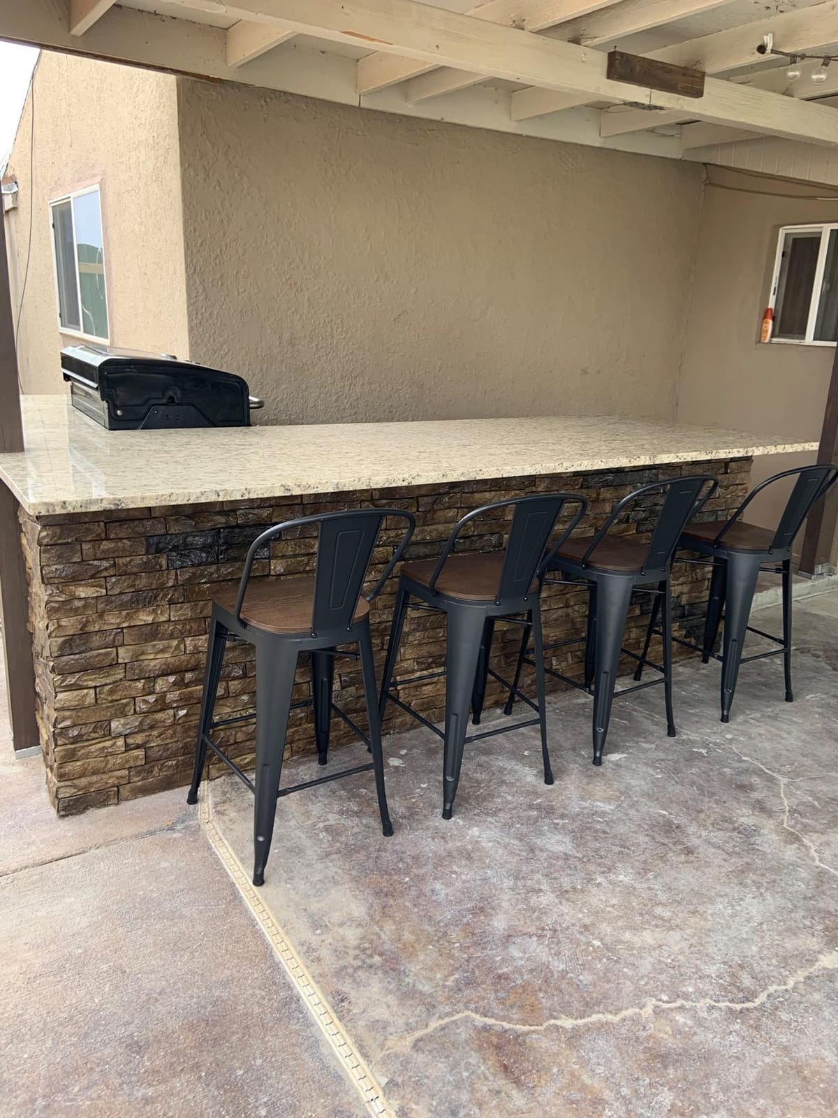 Barstools Set of 4 Counter Height Bar Stools for Kitchen Island Farmhouse Metal High Back Bar Chairs Wooden Seat 24