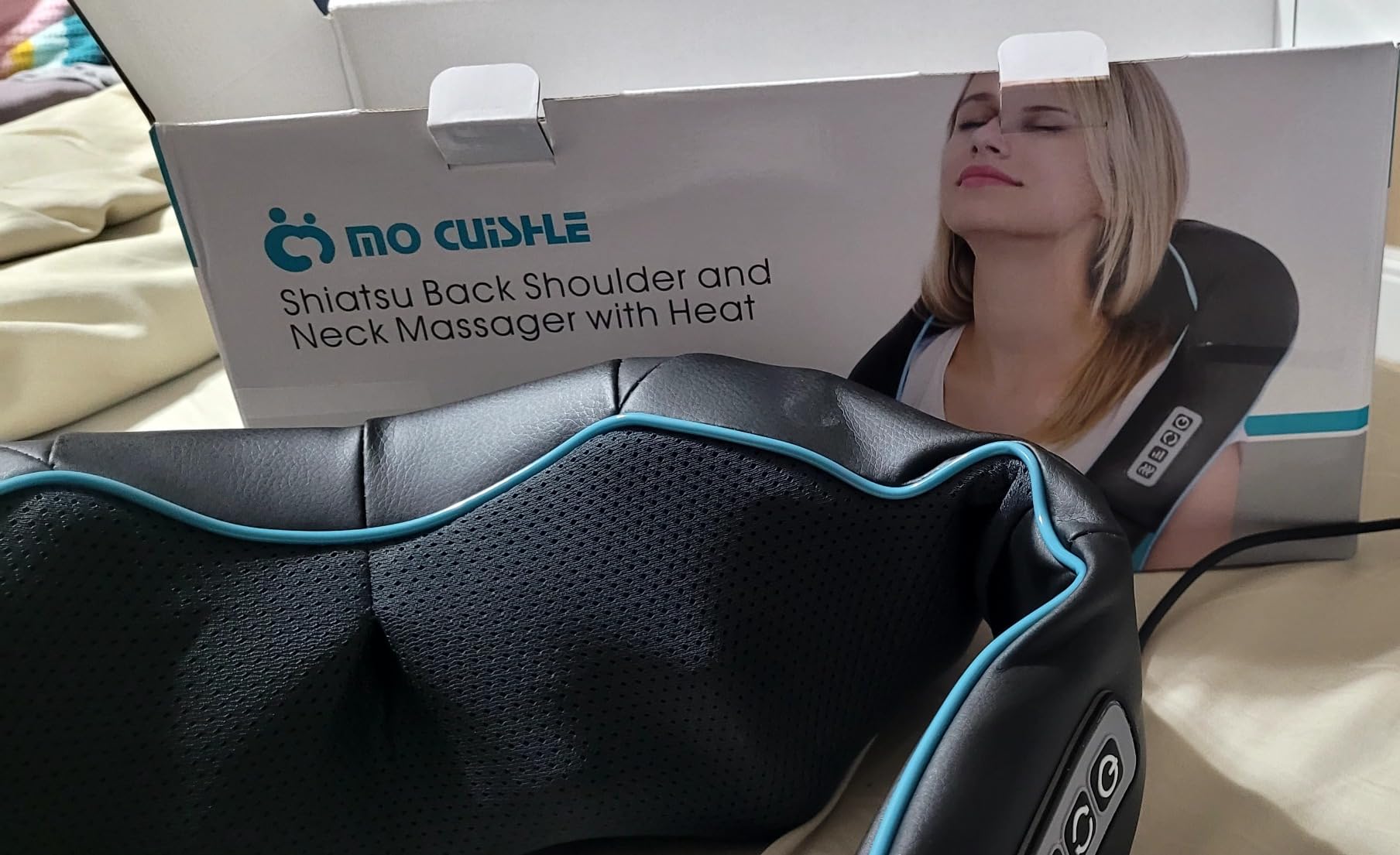 Mo Cuishle Women Men Gifts, Shiatsu Back Shoulder & Neck Massager with Heat customer photo 2