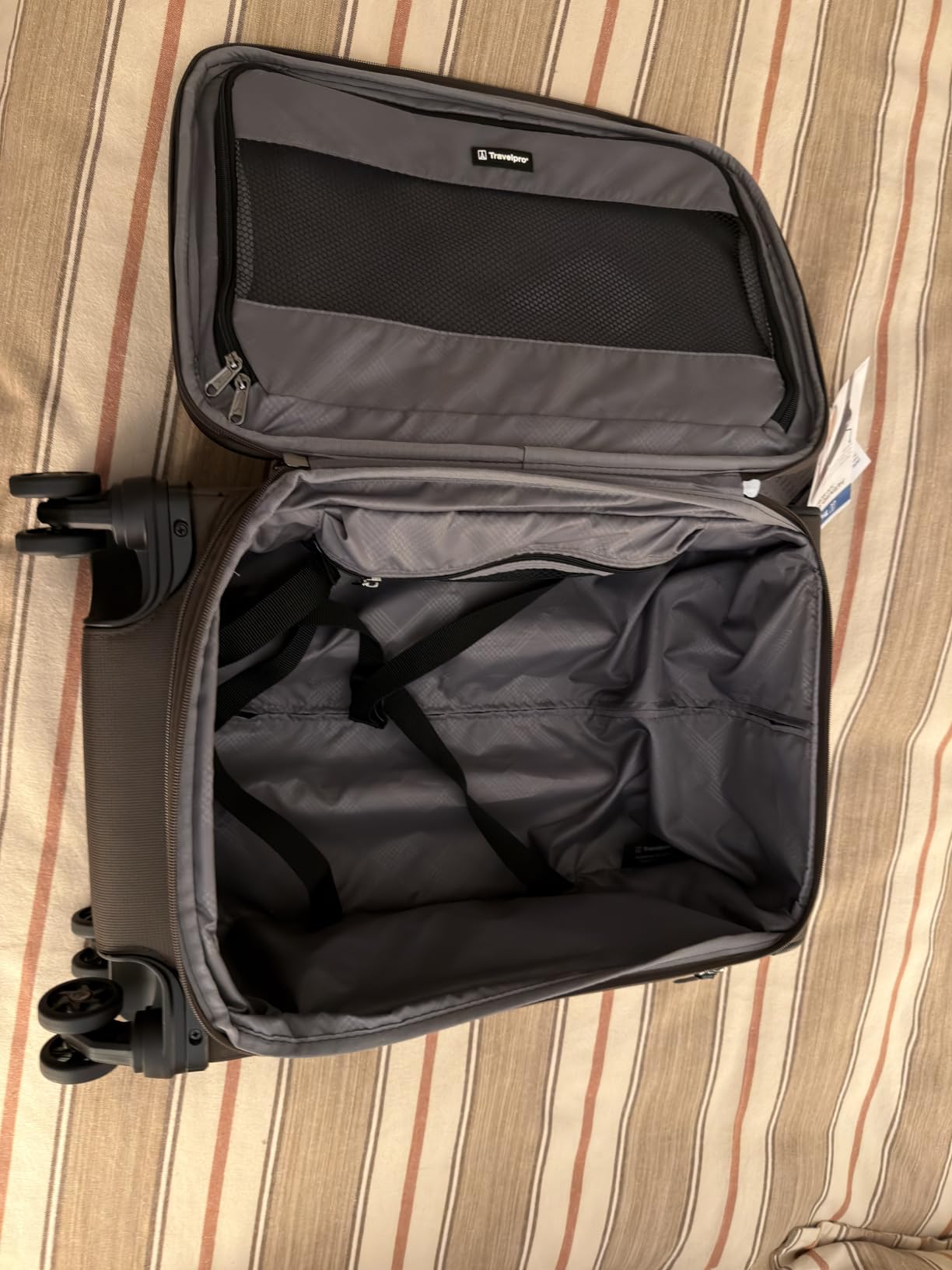 Travelpro Tourlite Softside 21