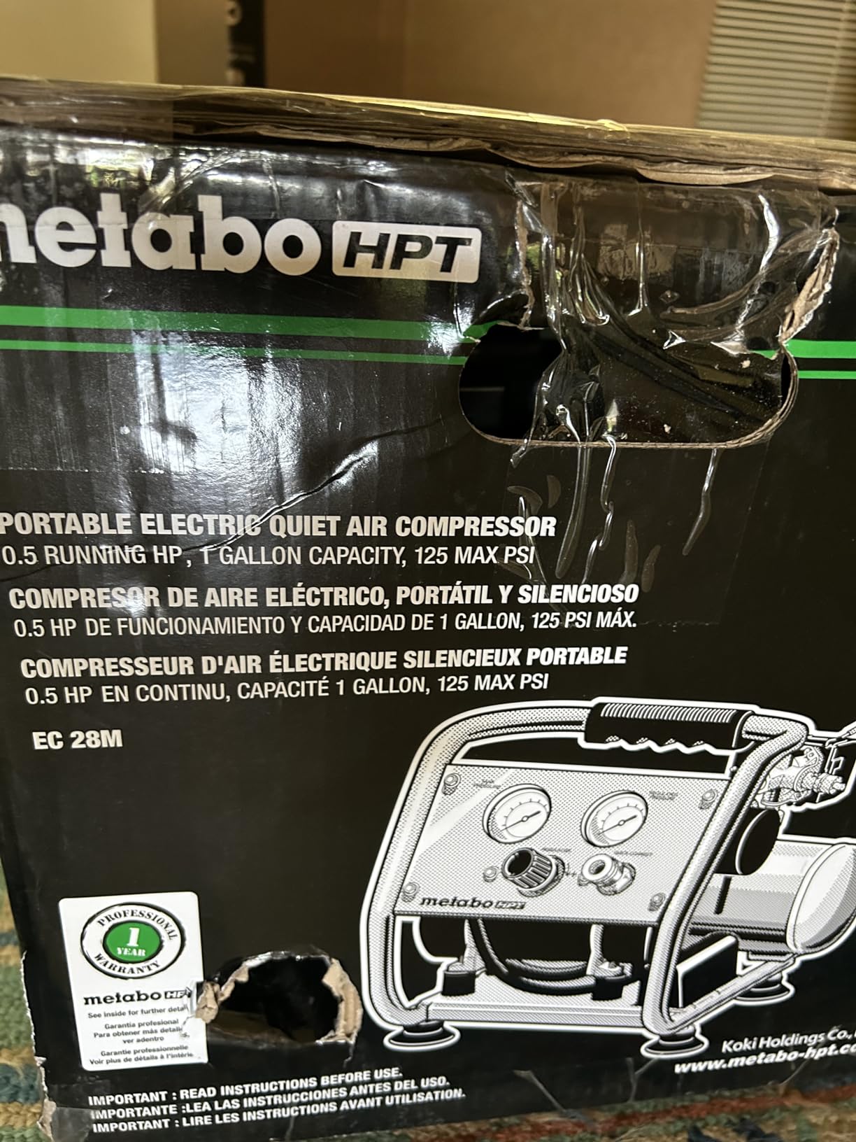 Metabo HPT Quiet Air Compressor, Portable 1 Gallon Oil-Free Air Compressor, Ultra-Quiet Operation at 59 dB, Universal Quick Coupler for Fast Tool Changes, Compact and Lightweight, EC28M customer photo 2