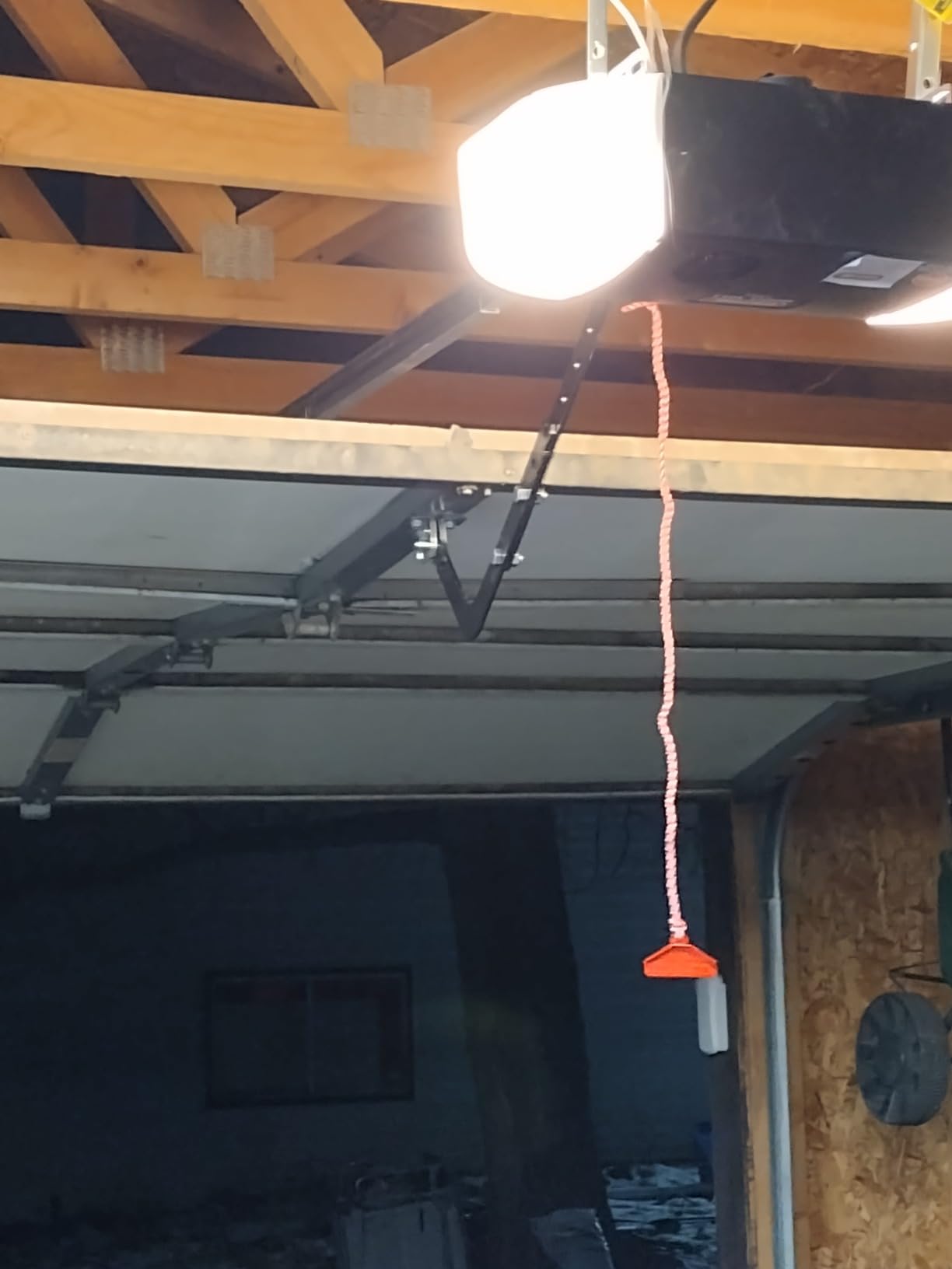 Genie QuietLift Connect – WiFi Smart Garage Door Opener with Added Wireless Keypad, ¾ HPC Smart Belt Drive – Compatible with Alexa and Google Assistant, Model 3053-TKV customer photo 2