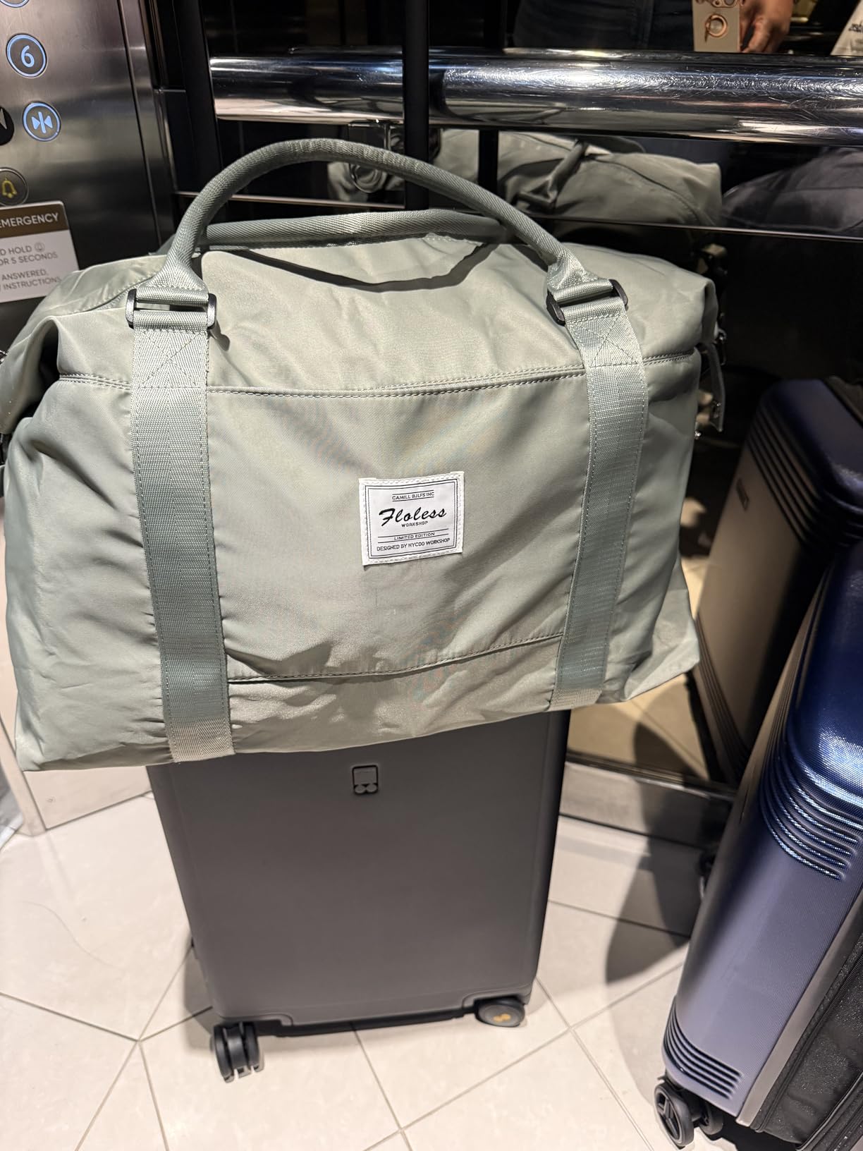 LEVEL8 Hard Shell 20 Inch Carry on Luggage Airline Approved, Polycarbonate customer photo 2