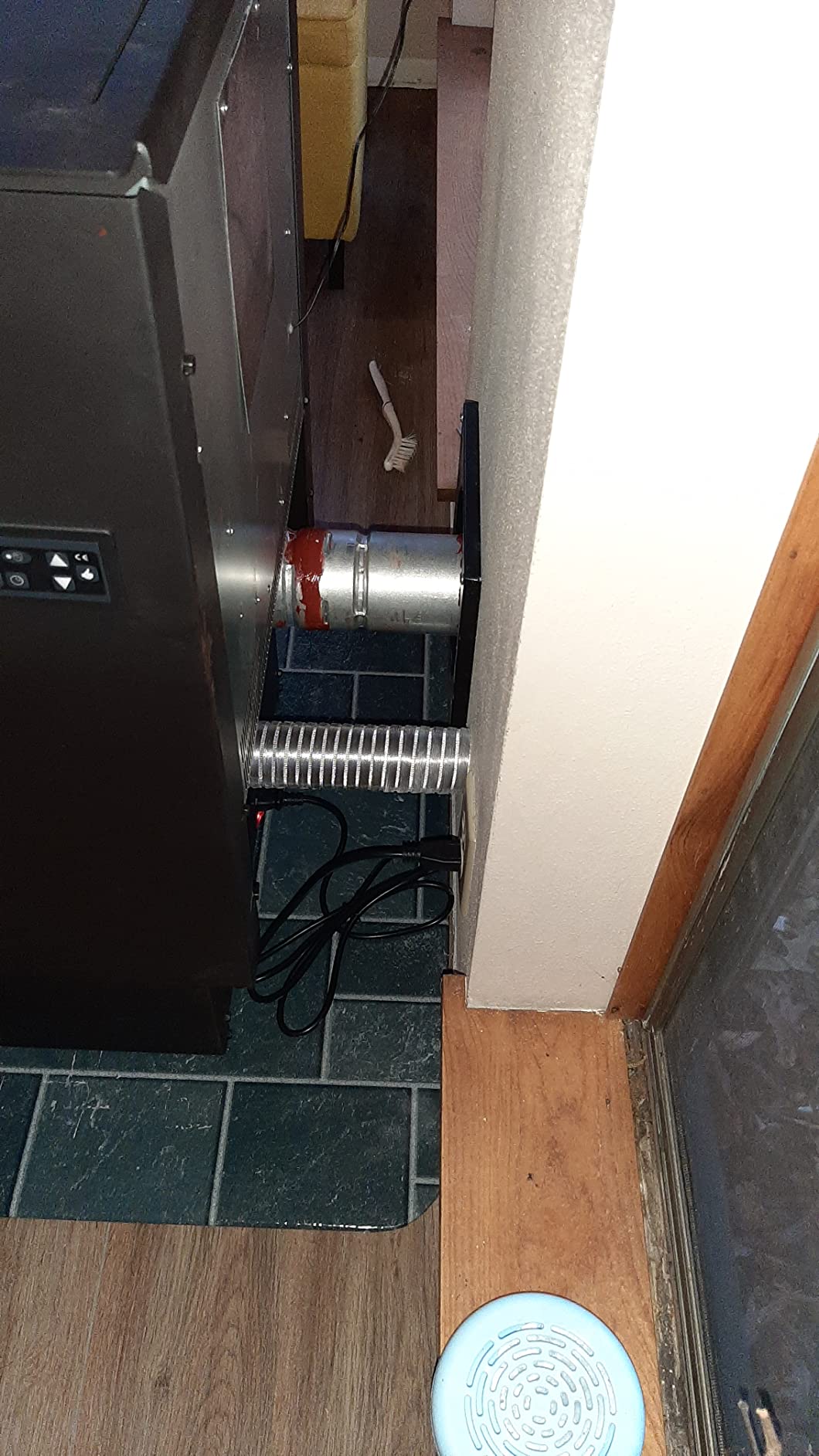 Cleveland Iron Works Medium Pellet Stove - 60lb Hopper customer photo 1