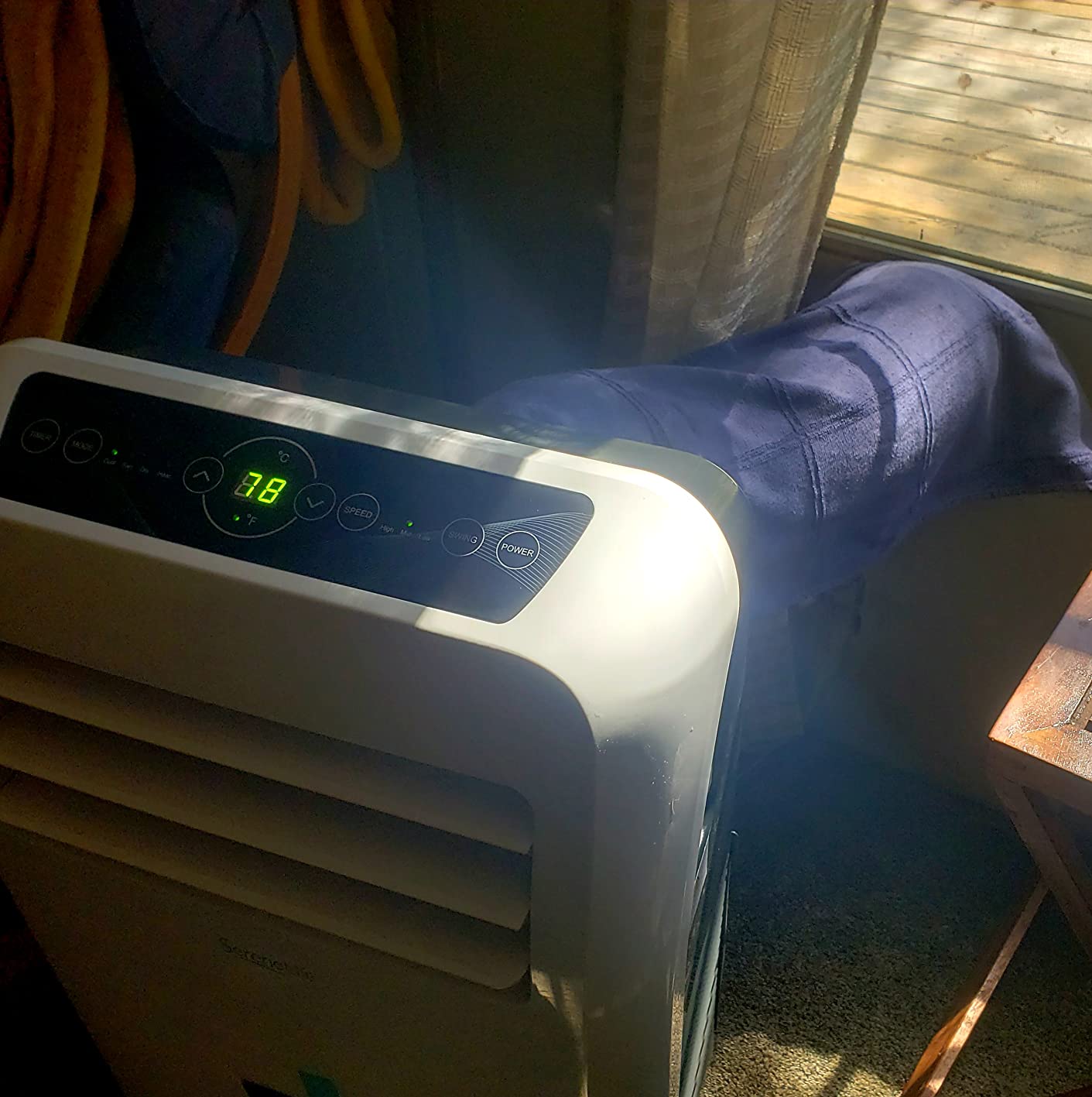 SereneLife Portable Air Conditioner With Heat & Built-in Dehumidifier 12,000 BTU, Portable Heater & AC For Rooms Up to 550 Sq. Ft. - Remote Control & Window Mount Exhaust Kit Included customer photo 1