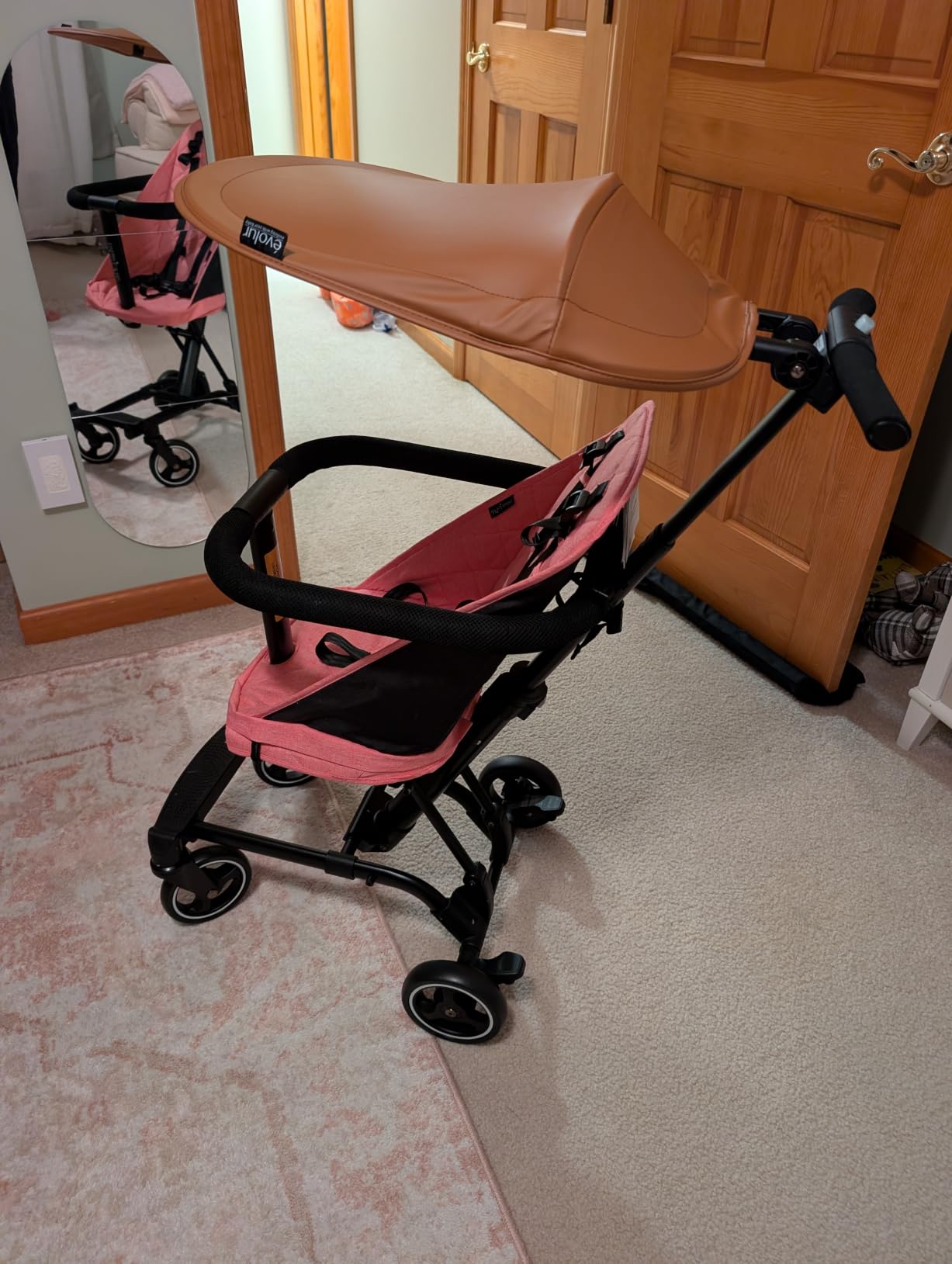 Dream On Me Coast Rider Lightweight Travel Stroller, 45 Lb Limit, Black customer photo 1