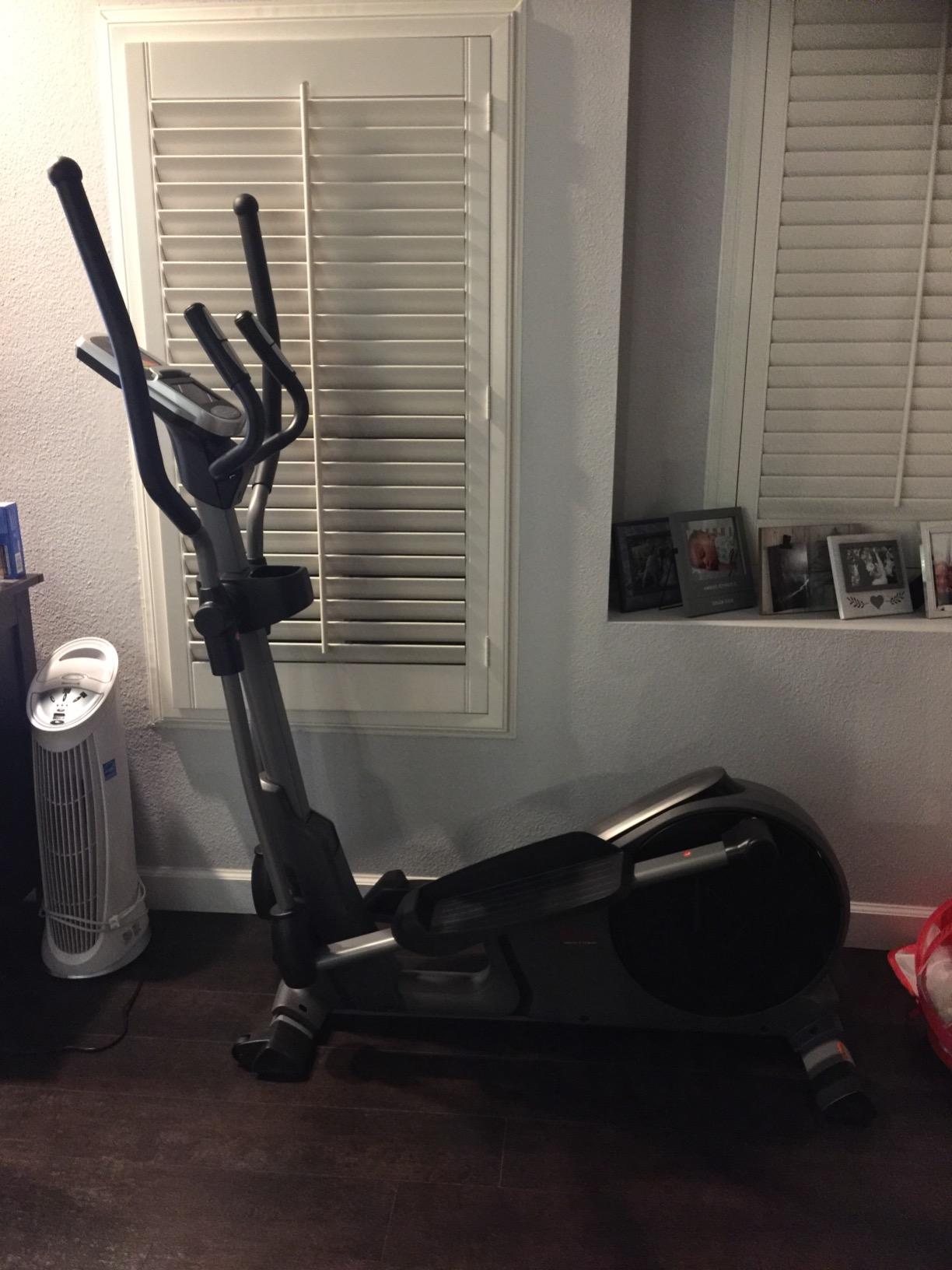 Sunny Health & Fitness Heavy Duty Elliptical Machine with Full Body Workout customer photo 2