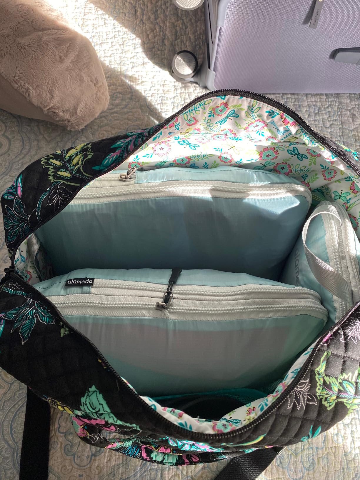 Vera Bradley Women's Cotton Weekender Travel Bag, Climbing Ivy Green, One Size customer photo 1