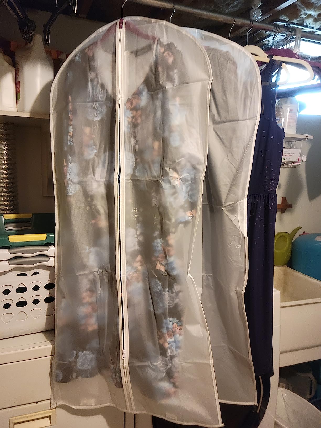 Simple Houseware 60-Inch Translucent Garment Bags with Zipper, 6 Pack customer photo 1