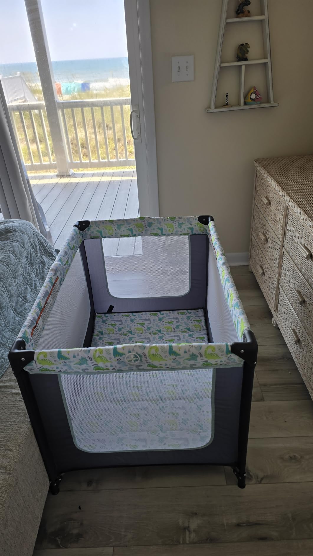 Dream On Me Zodiak Portable Playard, Compact for Travel, Carry Bag, Black customer photo 2