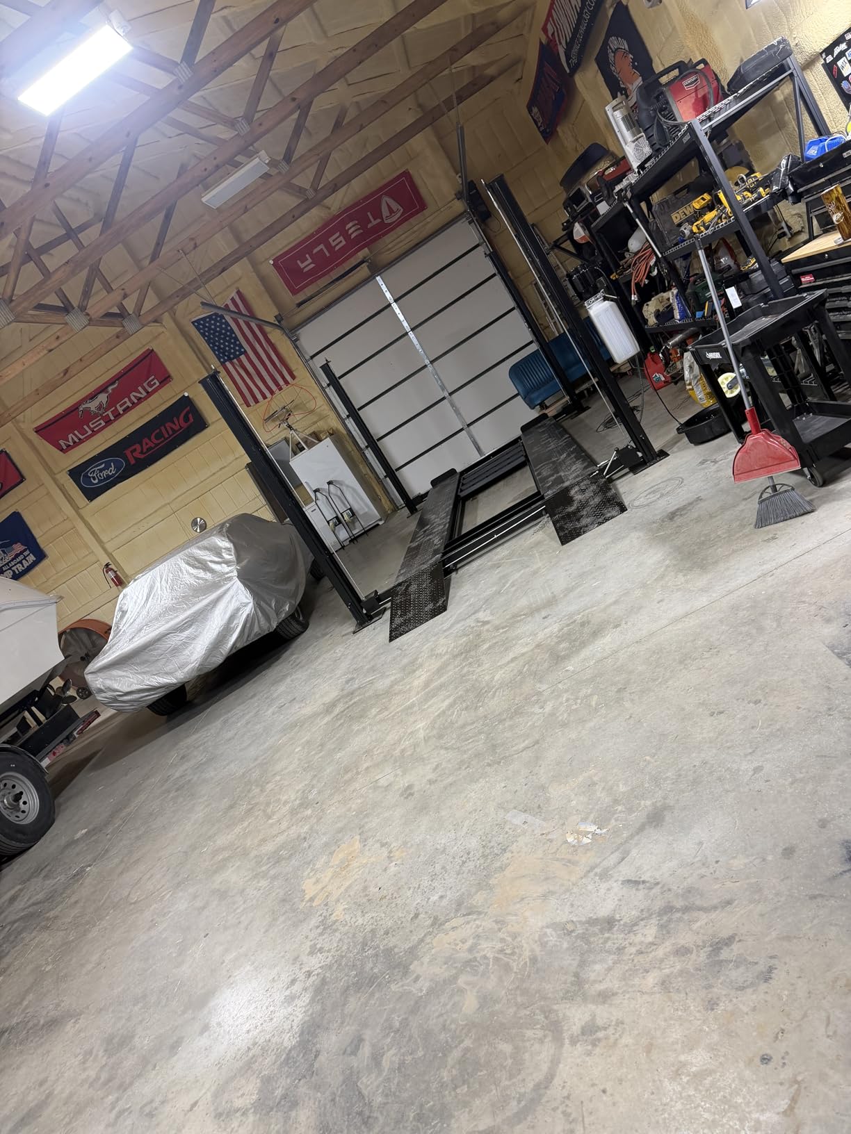 APlusLift HW-8S 8000LB 4-Post Storage Service Car Lift 3 Year Warranty customer photo 1
