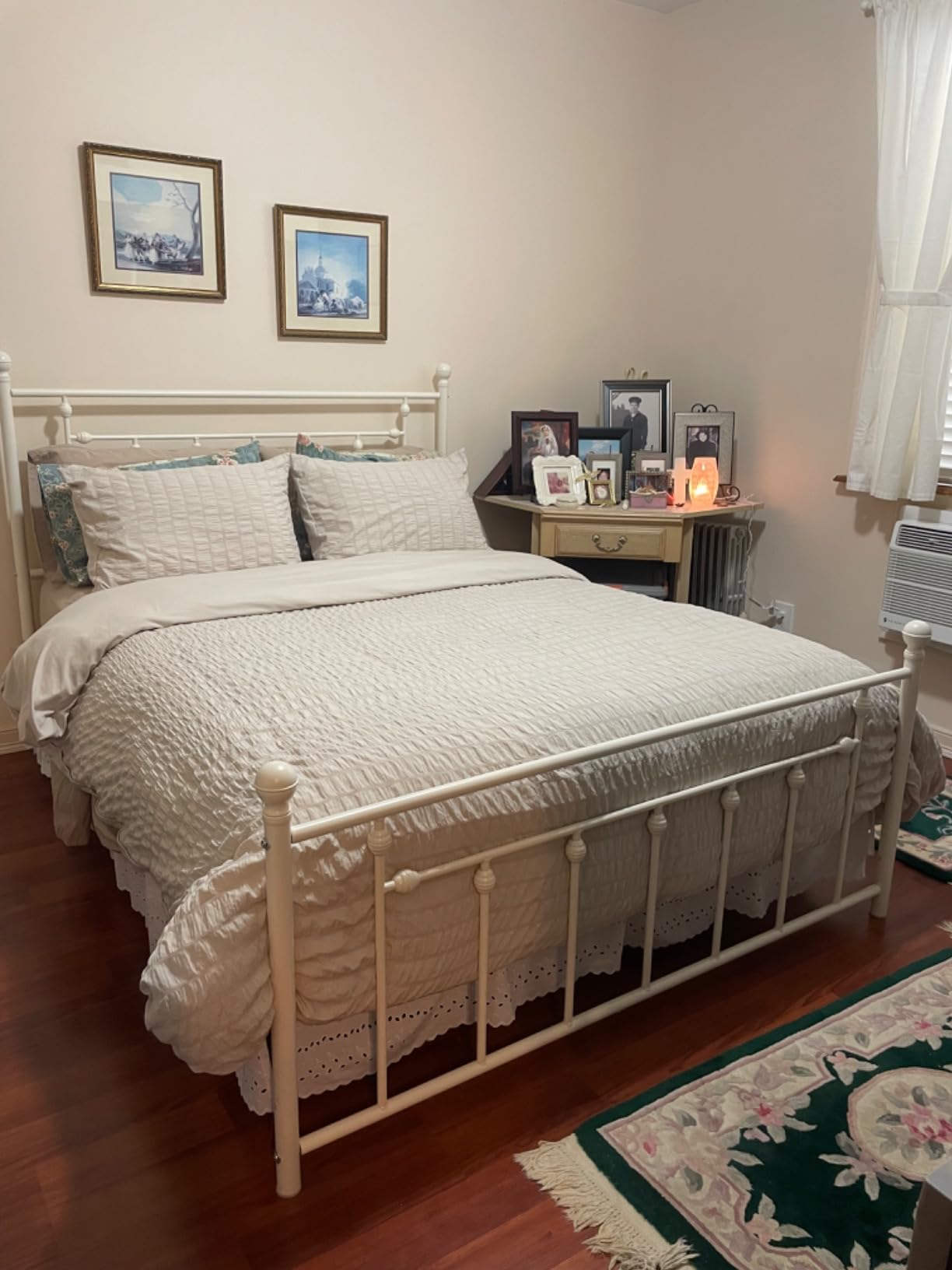 AveLom White Duvet Cover King Size, Textured Seersucker Duvet Cover Set, Soft Washed Microfiber with Zipper Closure and Corner Ties, 3 Pieces, 104