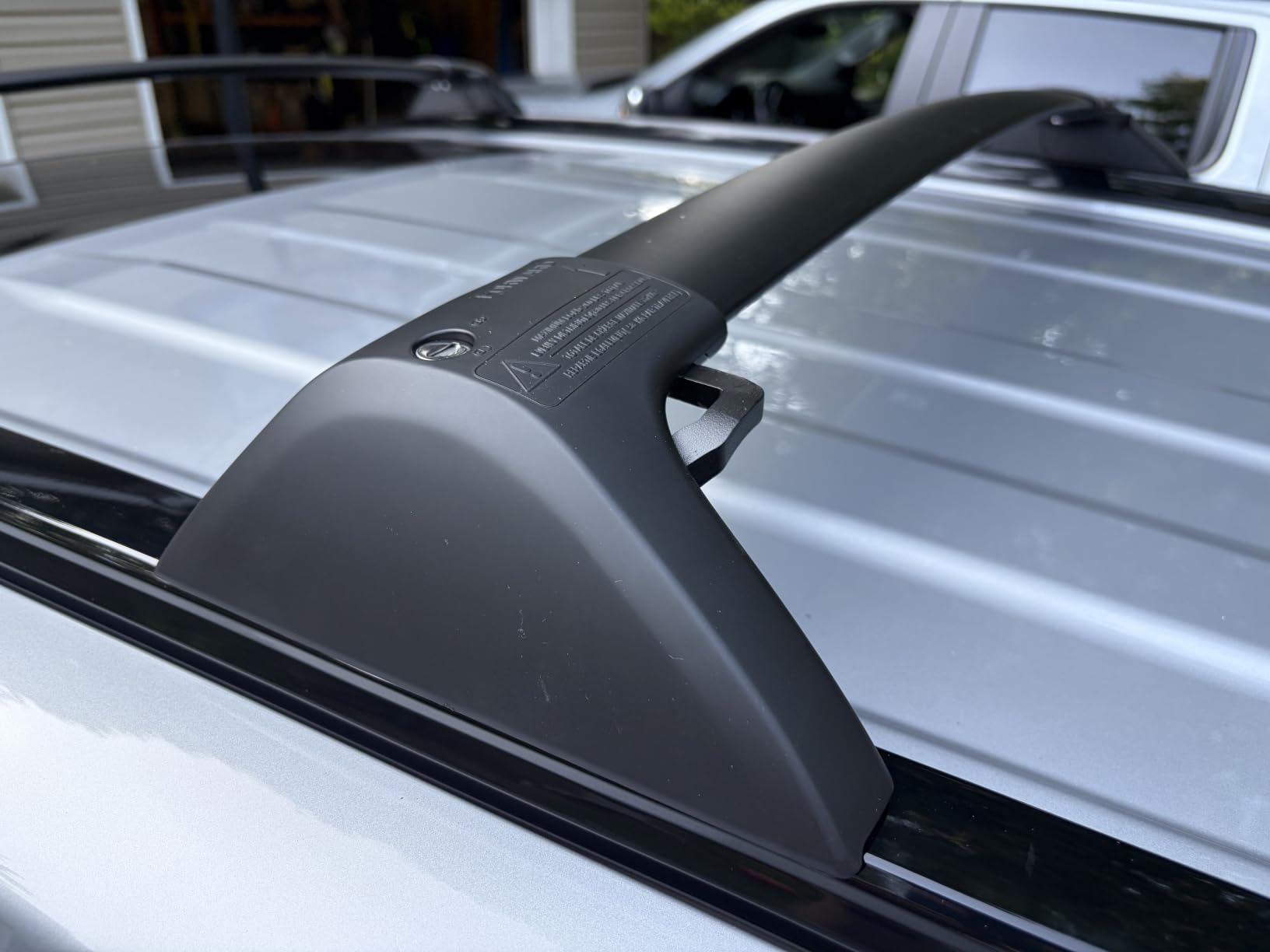 Autekcomma Lockable 260lbs Roof Rack Crossbar for Toyota RAV4 2019-2025 customer photo 1