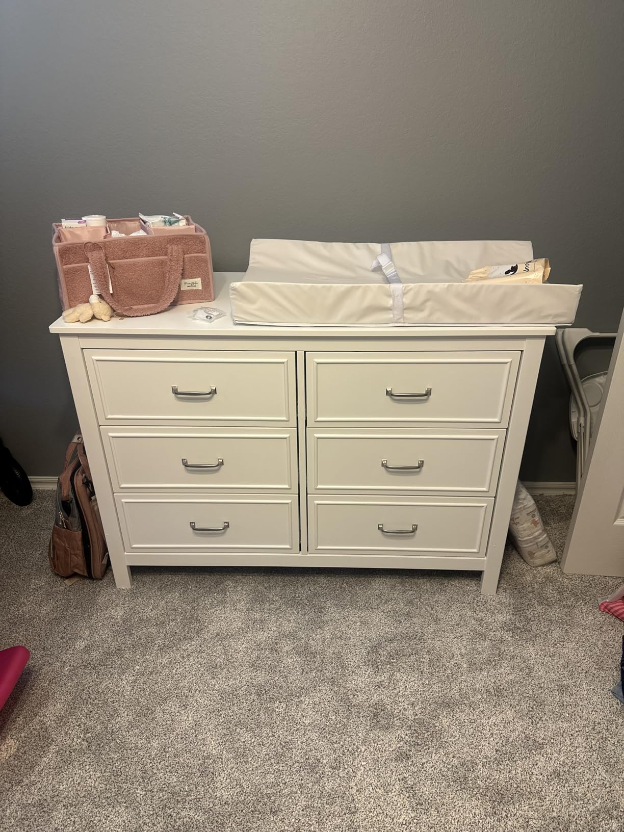 Davinci Charlie 6-Drawer Baby Dresser, GREENGUARD Certified - White customer photo 1