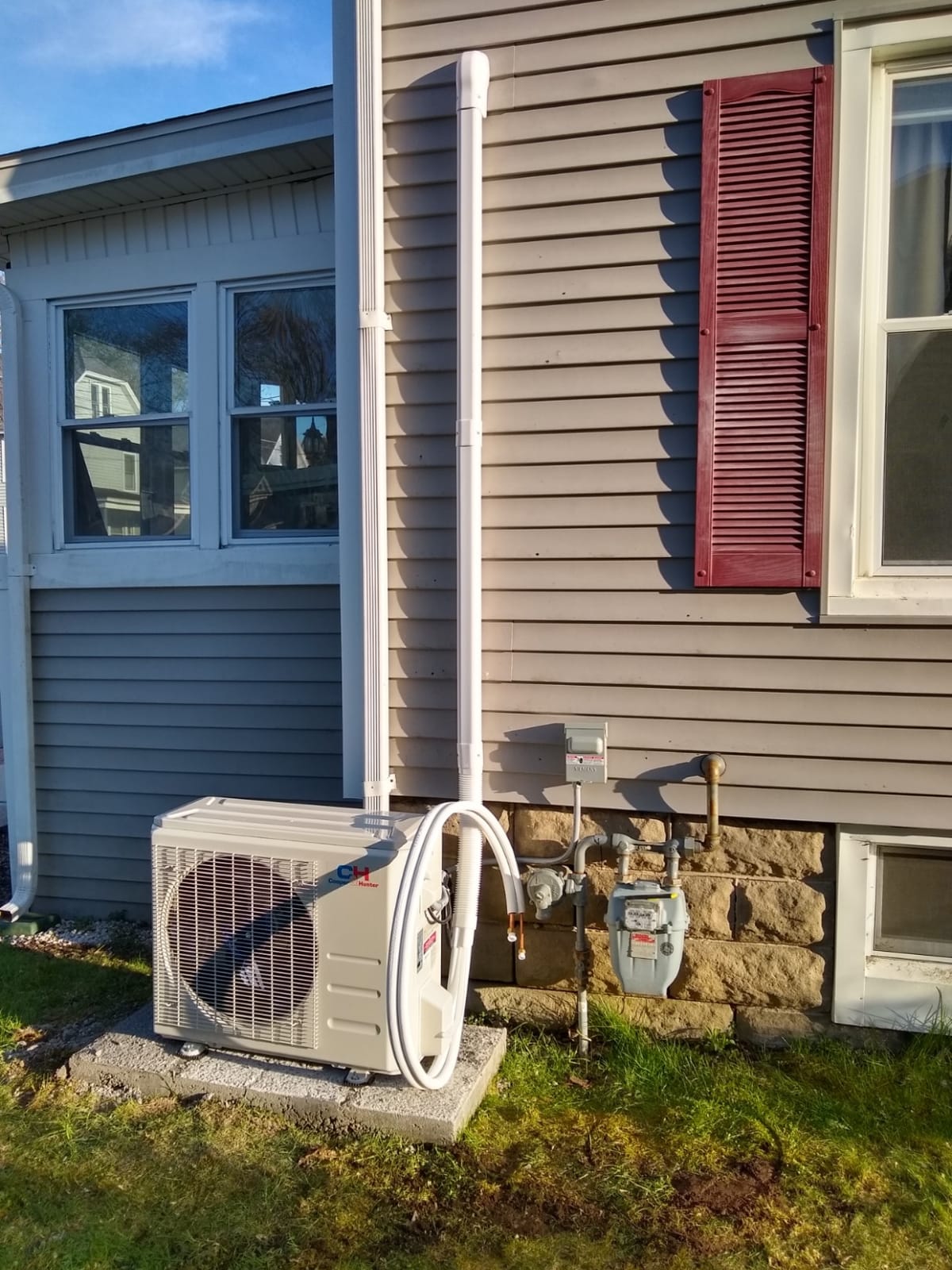 Cooper & Hunter 24,000 BTU 230V Wall Mount Mini Split AC, 18.7 SEER2 customer photo 2