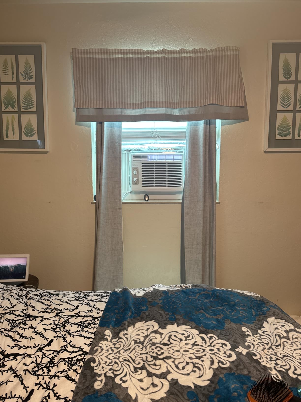 Midea 5,000 BTU EasyCool Small Window Air Conditioner - Cool up to 150 Sq. Ft. with Easy-to-Use Mechanical Controls and Reusable Filter, Perfect for Small Bedroom, Living Room, Home Office customer photo 2