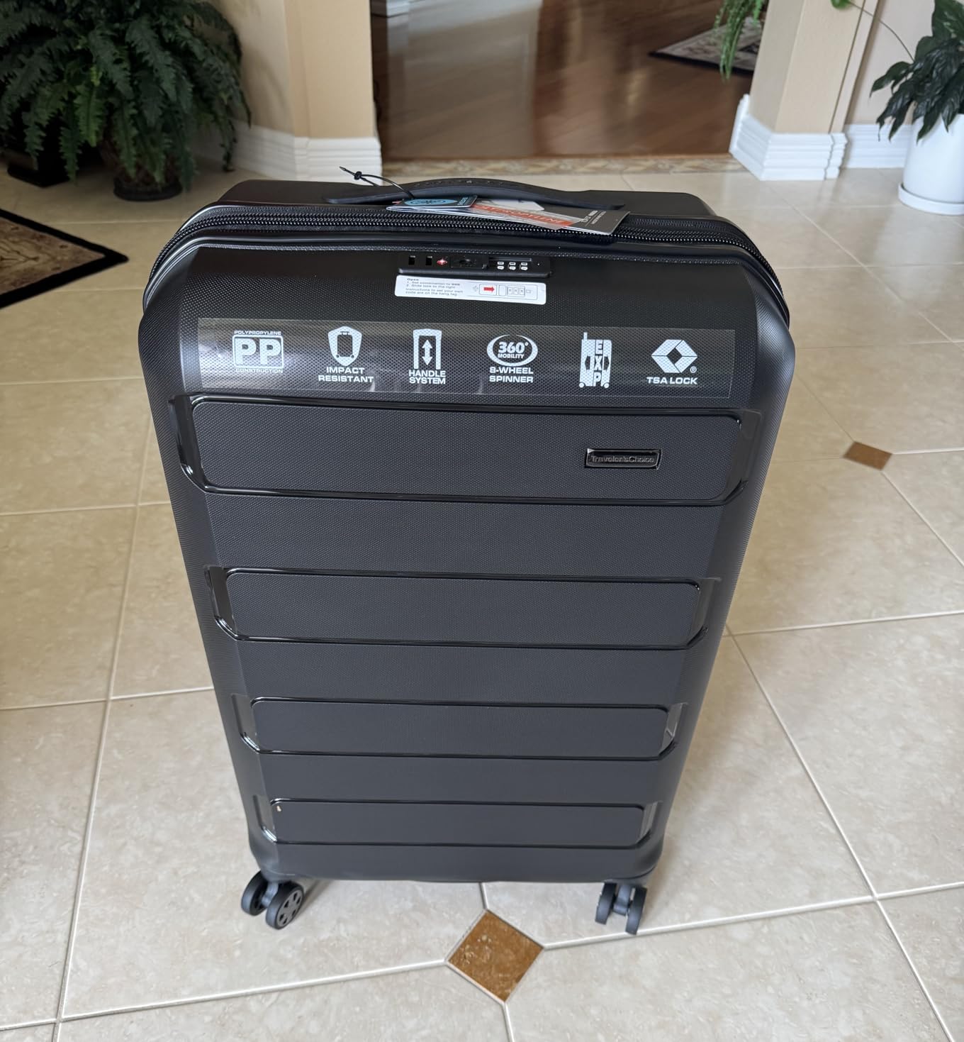 Traveler's Choice Pagosa Hardshell Expandable Luggage with Spinner Wheels, Black, 22-Inch Carry-on customer photo 2