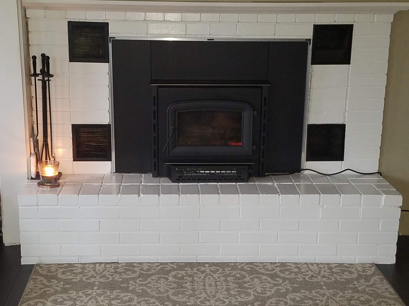 Ashley Hearth AW1820E 1,200 Sq. Ft. Wood Stove Insert , Black customer photo 1