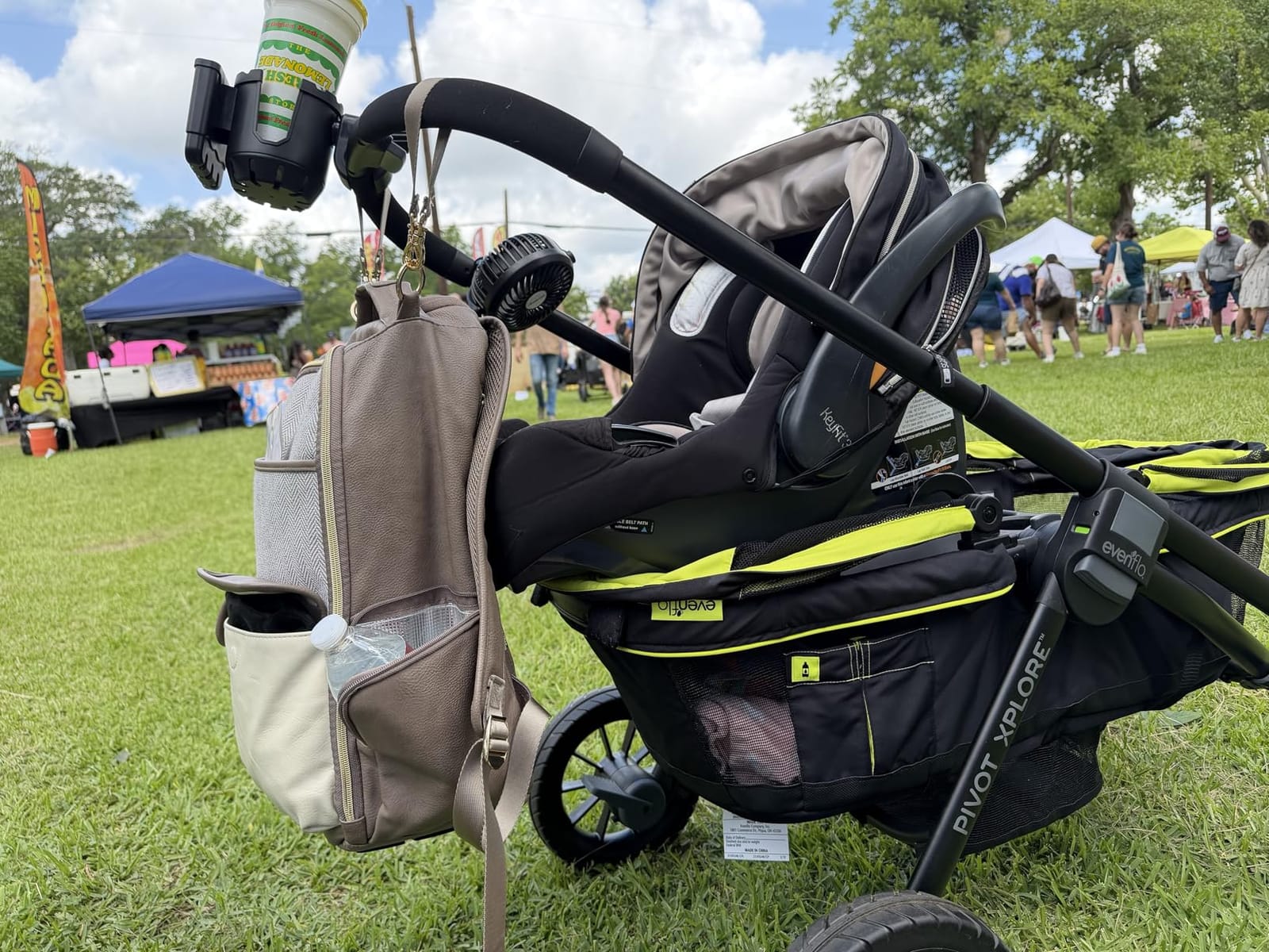 Evenflo Pivot Xplore All-Terrain Stroller Wagon (Adventurer Gray) customer photo 1