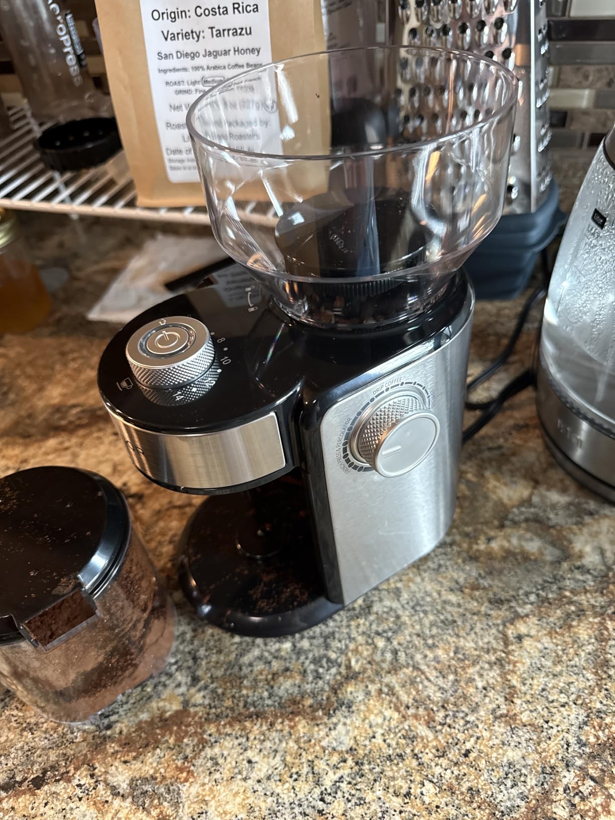 SHARDOR Electric Burr Coffee Grinder 2.0, Automatic Coffee Bean Grinder for Home Use, Adjustable Burr Mill with 16 Precise Settings for Espresso & French Press, Glossy Black customer photo 2