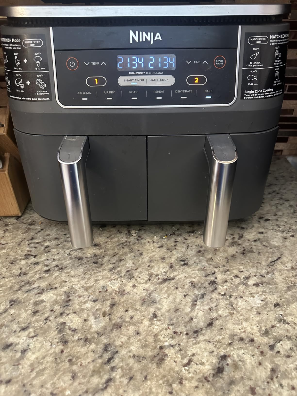 Ninja DZ201 Foodi 8 Quart 6-in-1 DualZone 2-Basket Air Fryer, Match Cook and Smart Finish to Roast, Broil, Dehydrate for Quick Easy Meals, Grey customer photo 1