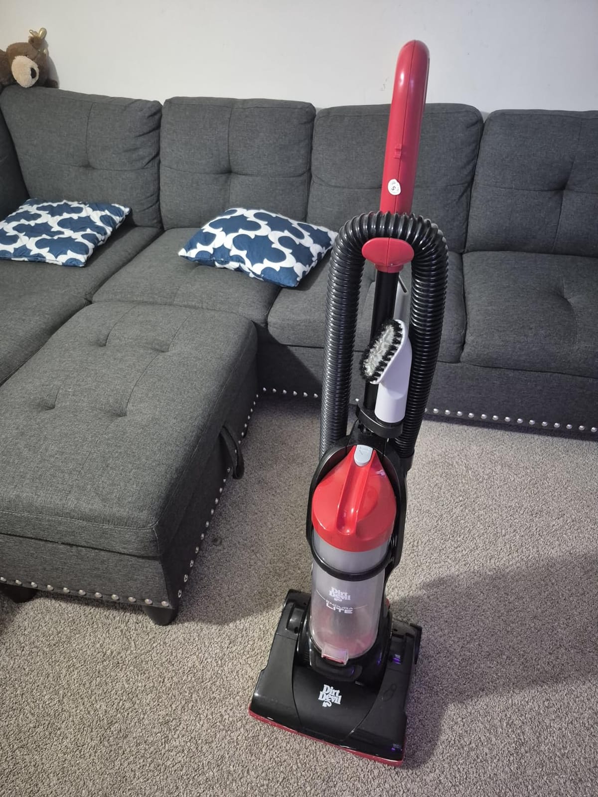 Dirt Devil Endura Lite Upright Bagless Vacuum Cleaner customer photo 2