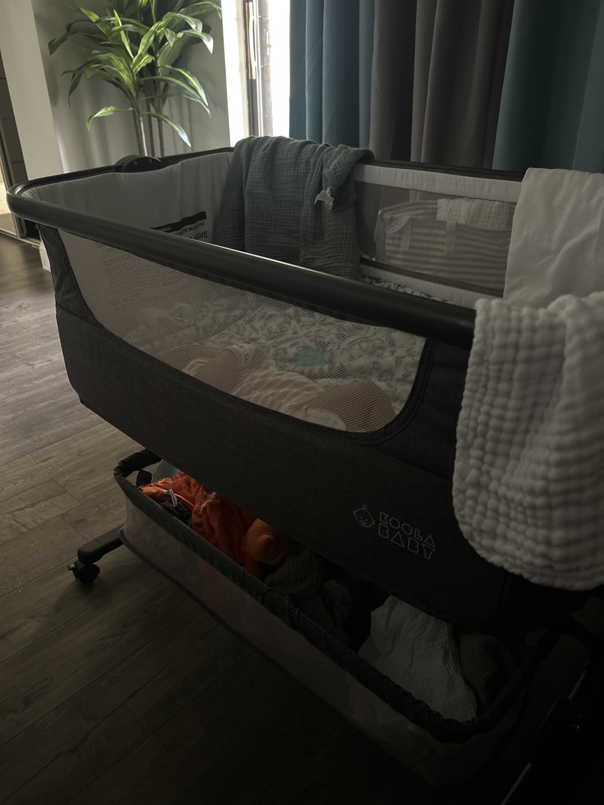 KoolerThings Baby Bassinet, Bedside Sleeper for Baby, Easy Folding Portable Crib with Storage Basket for Newborn, Bedside Bassinet, Comfy Mattress/Travel Bag Included (Bassinet) (Grey) customer photo 2