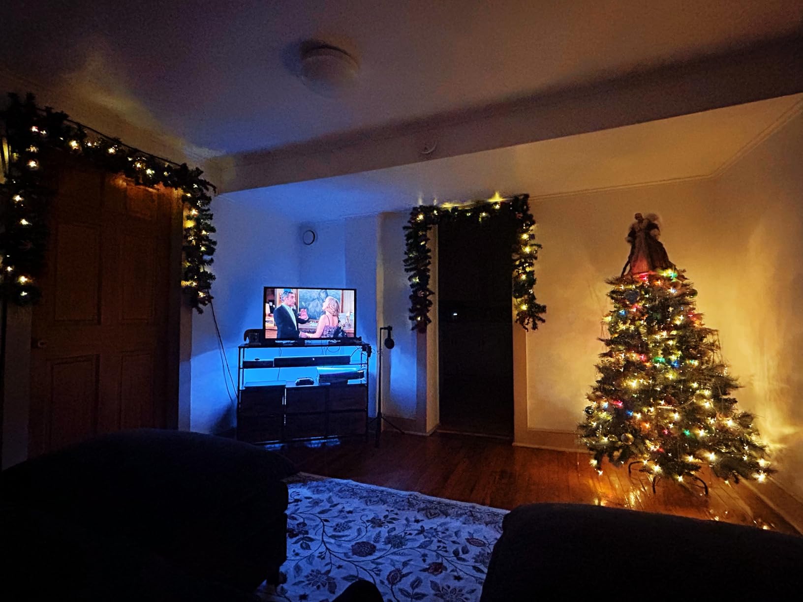 MorTime 9 FT LED Christmas Garland with Pinecones Red Berries Bows Christmas Balls Candies, Multi-Function Christmas Garland with 50 Warm White LED Lights, 180 Branch Tips customer photo 2
