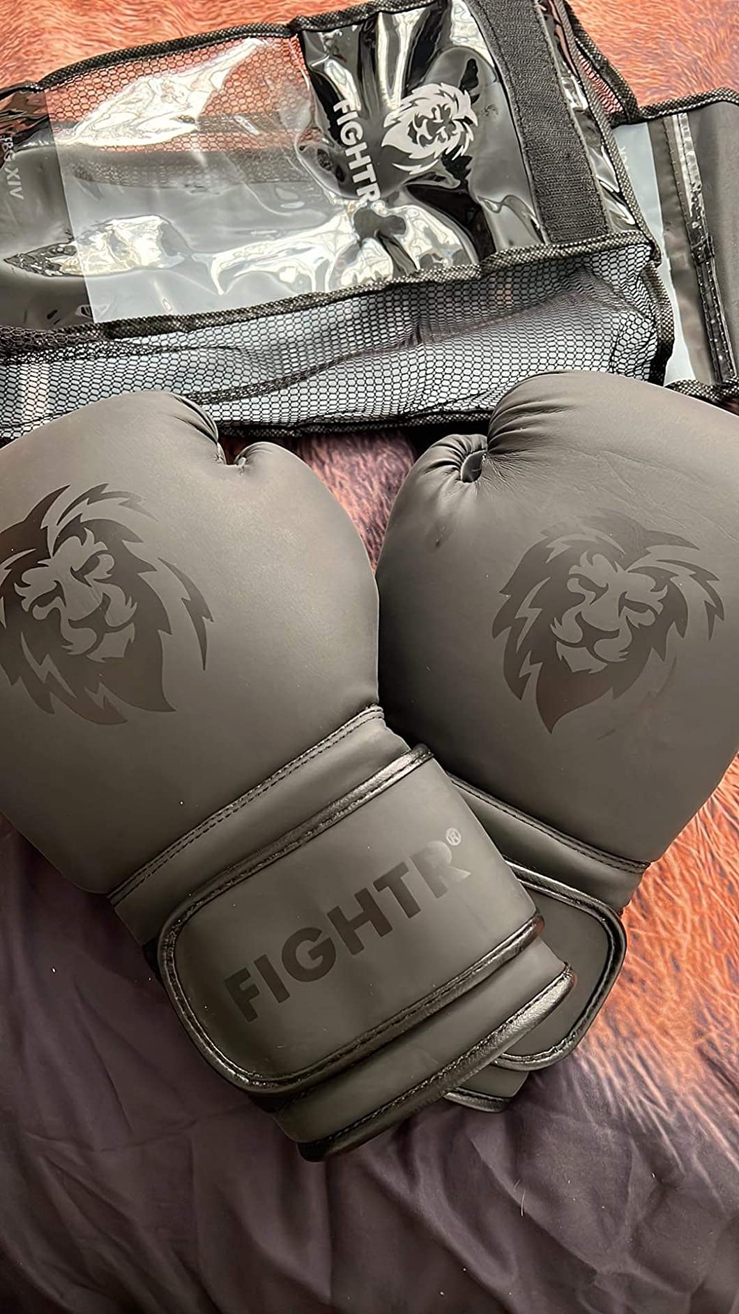 FIGHTR® Boxing Gloves - Pro Training Sparring Gloves | Maximum Protection & Stability for Boxing, MMA, Muay Thai, Kickboxing & Punching Bag Men Women Focus Mitts 8 10 12 14 16oz customer photo 2