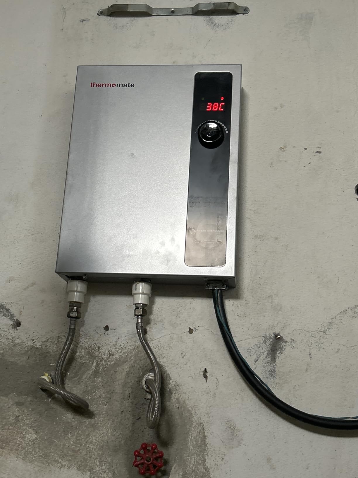Tankless Water Heater Electric 18kW at 240 Volt, ThermoMate On Demand Instant Hot Water Heater Up to 4.4GMP, Self-Modulating Energy Saving for Residential Indoor Shower, Draw 76Amp customer photo 1