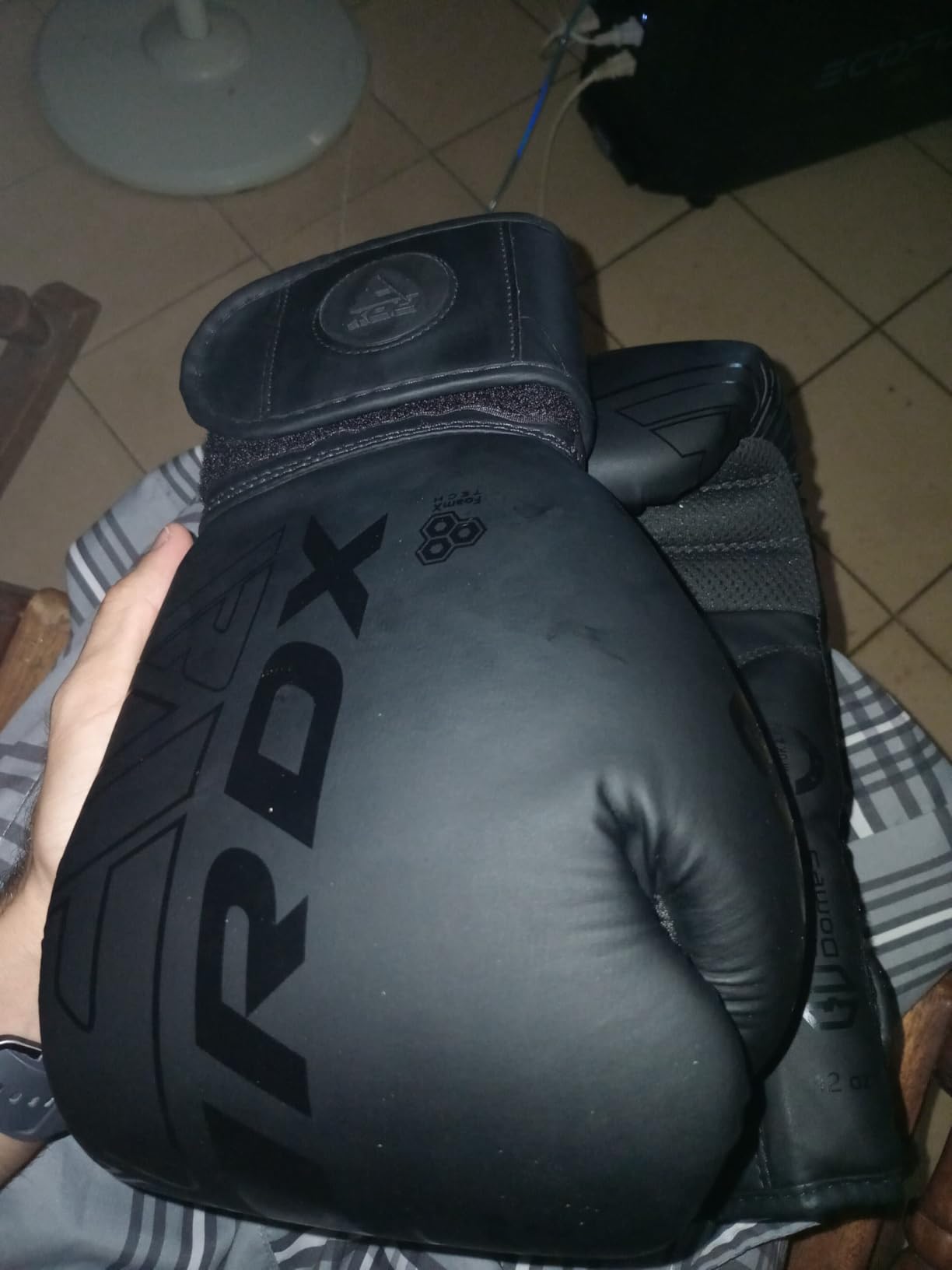RDX Boxing Gloves, Pro Training Sparring, Maya Hide Leather, Muay Thai MMA Kickboxing, Men Women Adult, Heavy Punching Bag Focus Mitts Pads Workout, Ventilated Palm, Multi Layered, 8 10 12 14 16 18 Oz customer photo 1