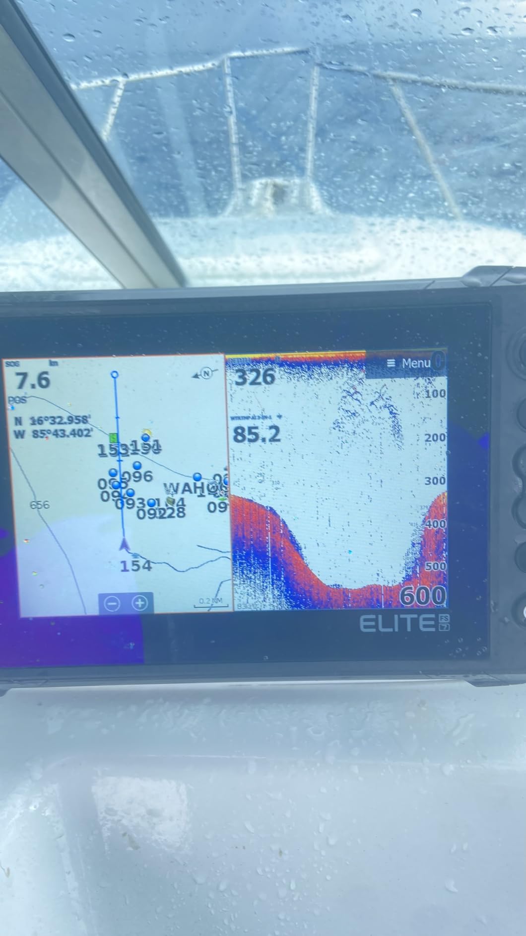 Lowrance Elite FS Fishfinder/Chartplotter, Available with and Without Transducer customer photo 1