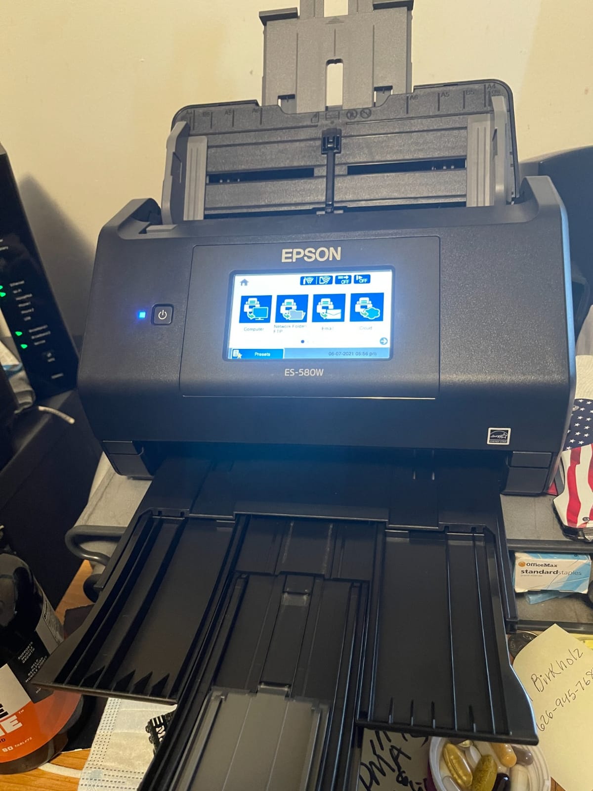 Epson Workforce ES-580W Wireless Color Duplex Desktop Document Scanner customer photo 2