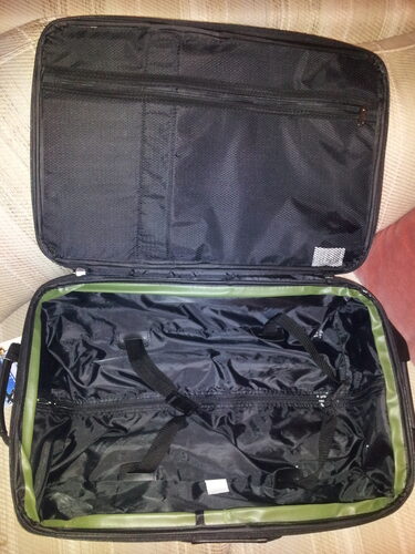 U.S. Traveler Rio Lightweight Softside Rolling Carry-on Suitcase, 2-Wheel Set, Teal customer photo 2